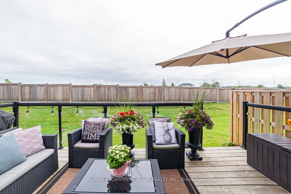 35 Midhurst Heights, #22
