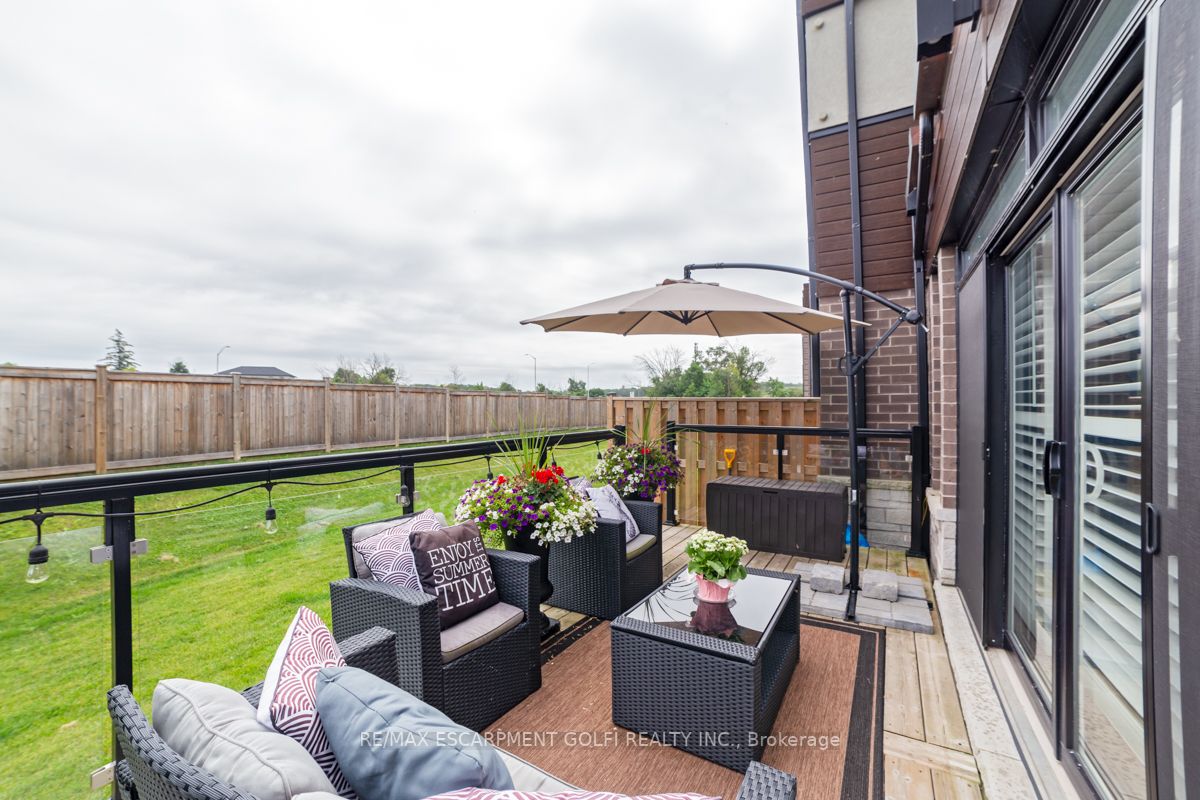 35 Midhurst Heights, #22