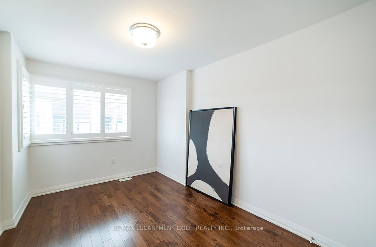 35 Midhurst Heights, #22