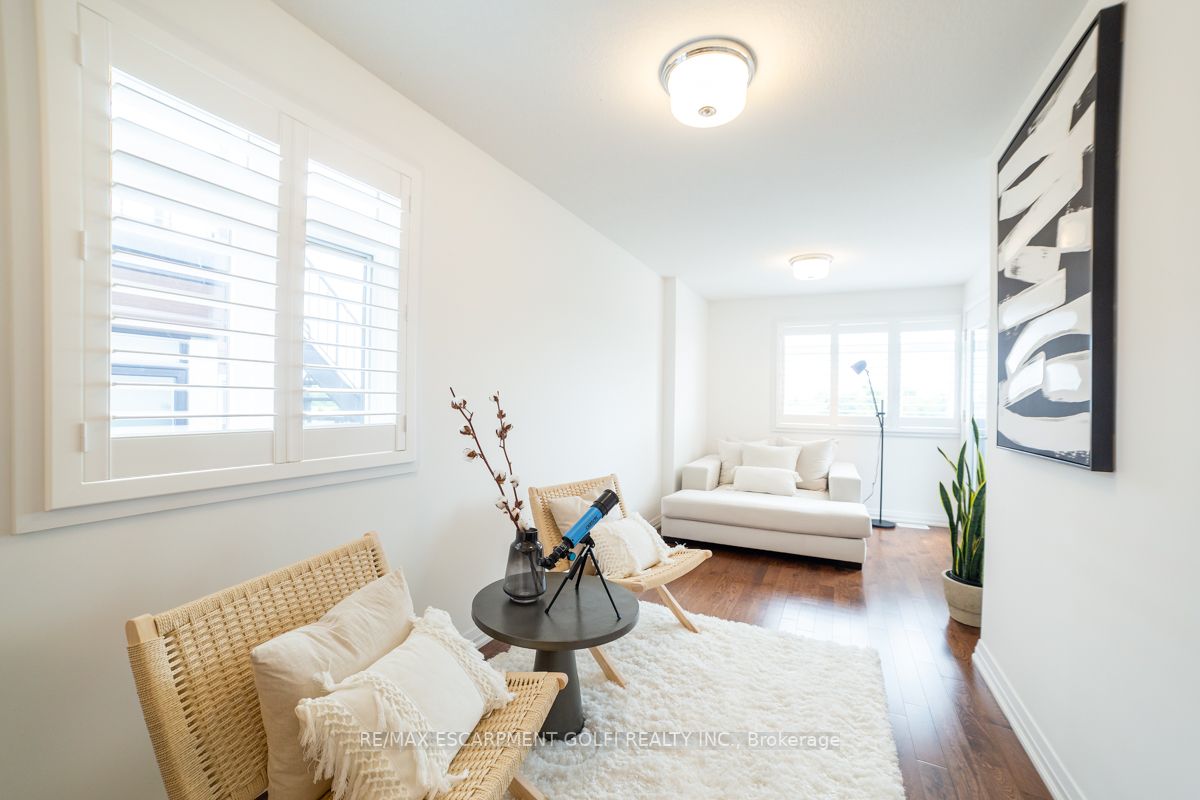 35 Midhurst Heights, #22