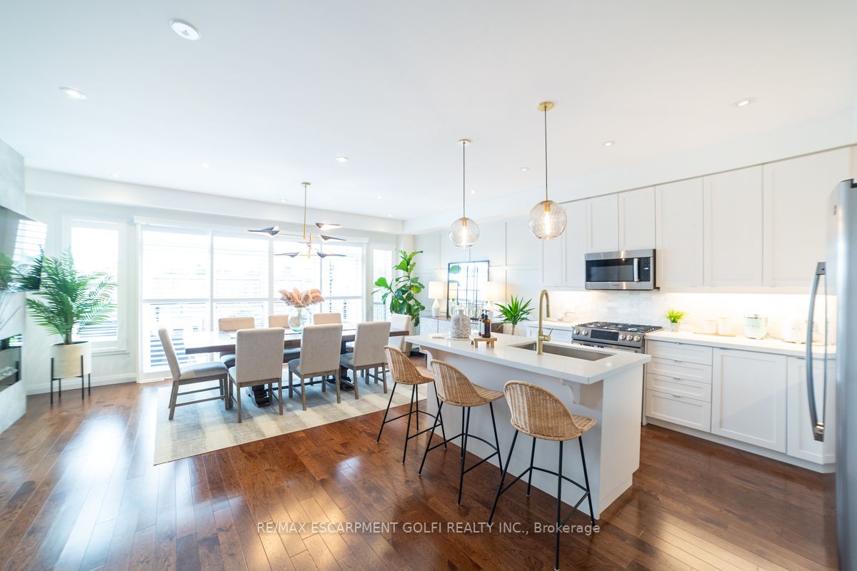 35 Midhurst Heights, #22