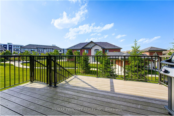 243 Grey Silo Rd, Waterloo