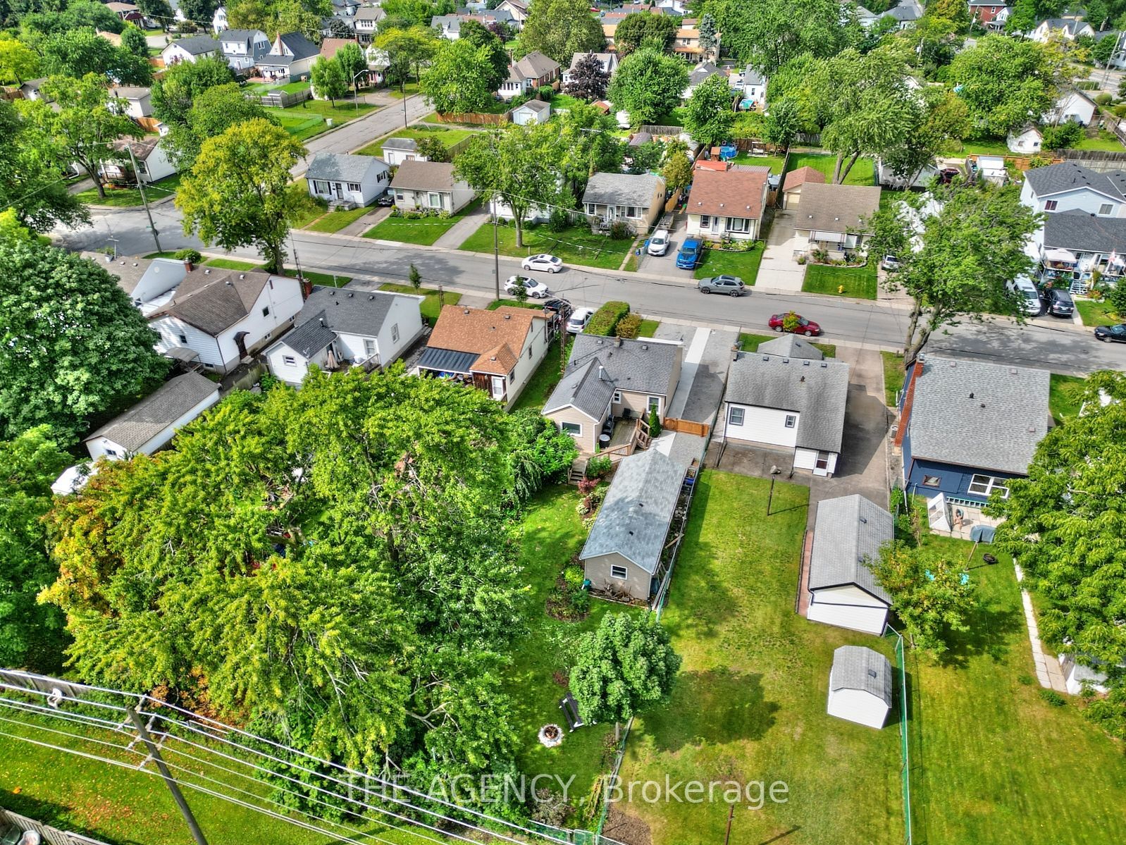 24 Keele St