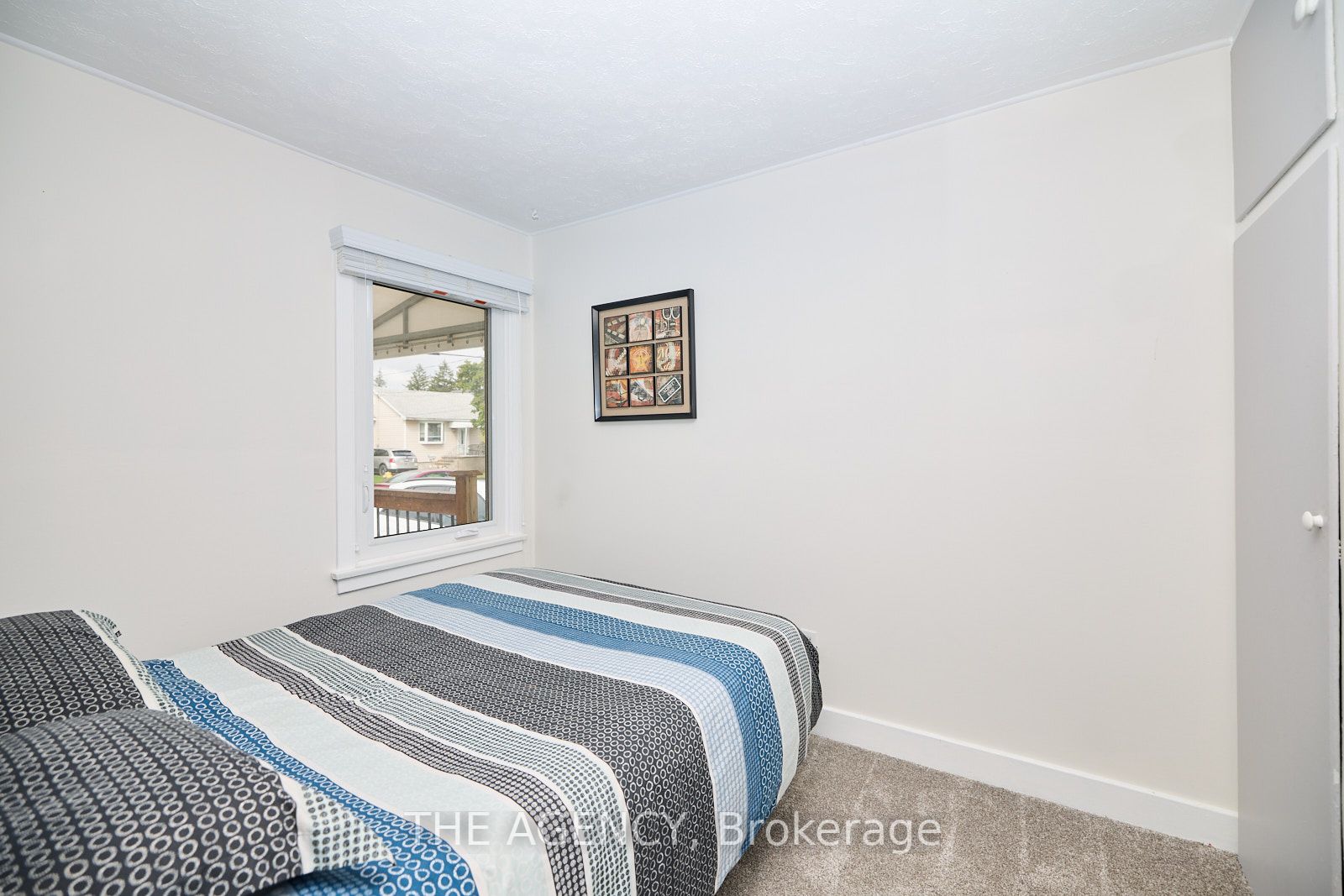 24 Keele St