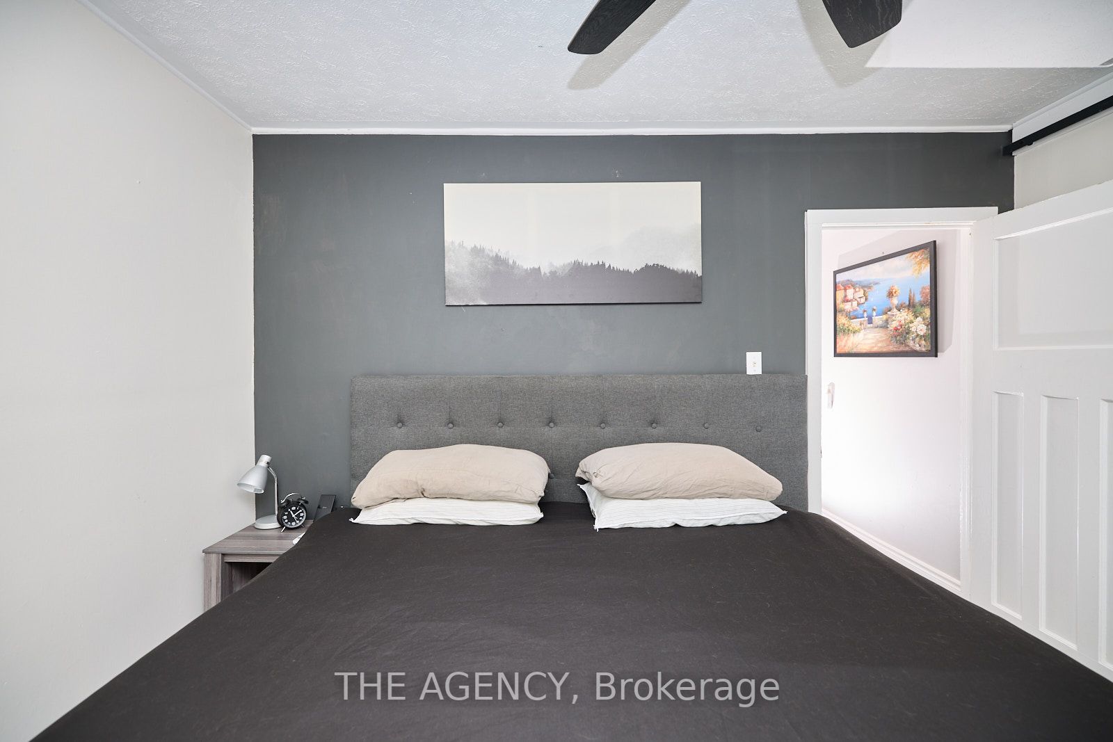24 Keele St