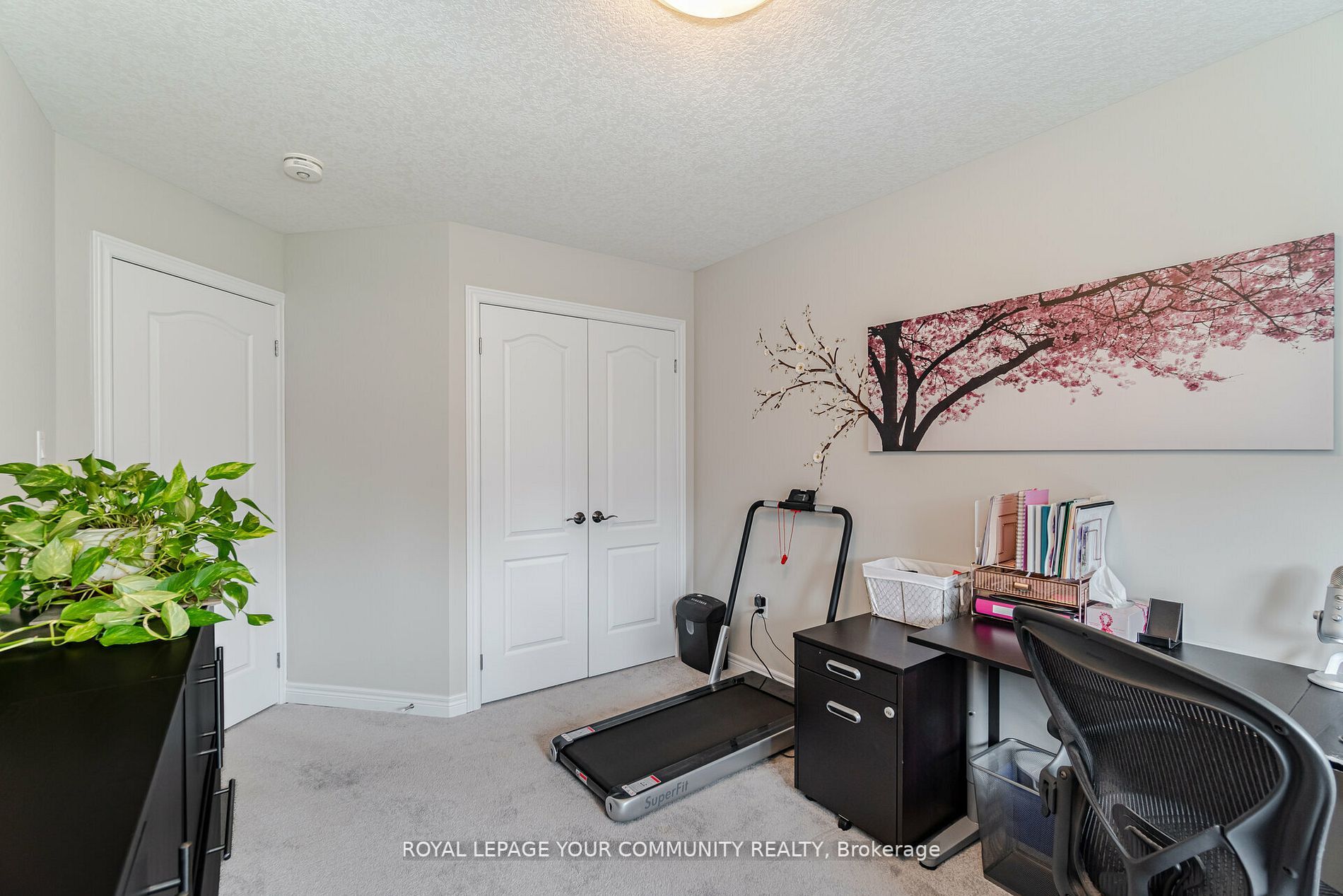 5 Taylor Drive, #33