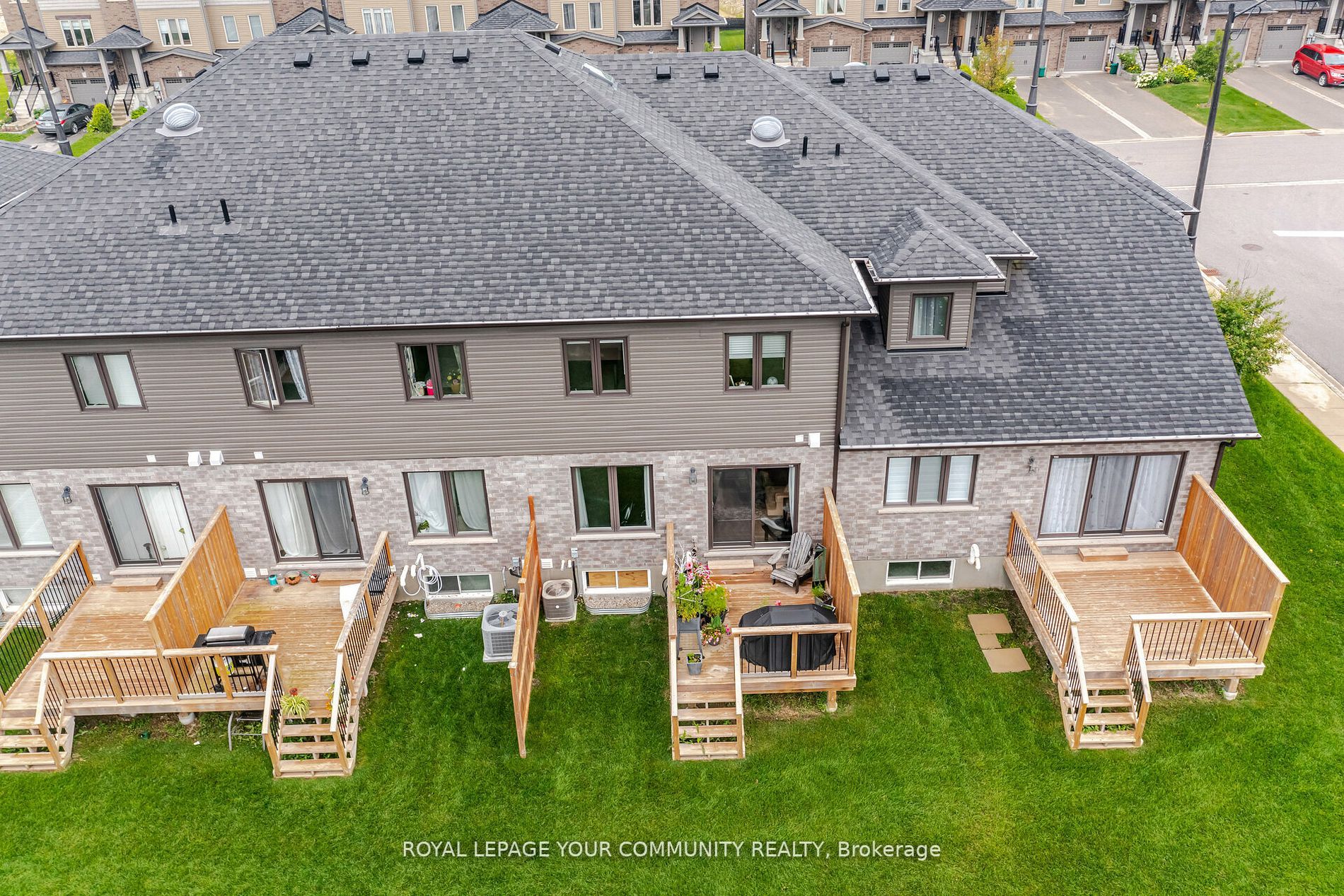 5 Taylor Drive, #33