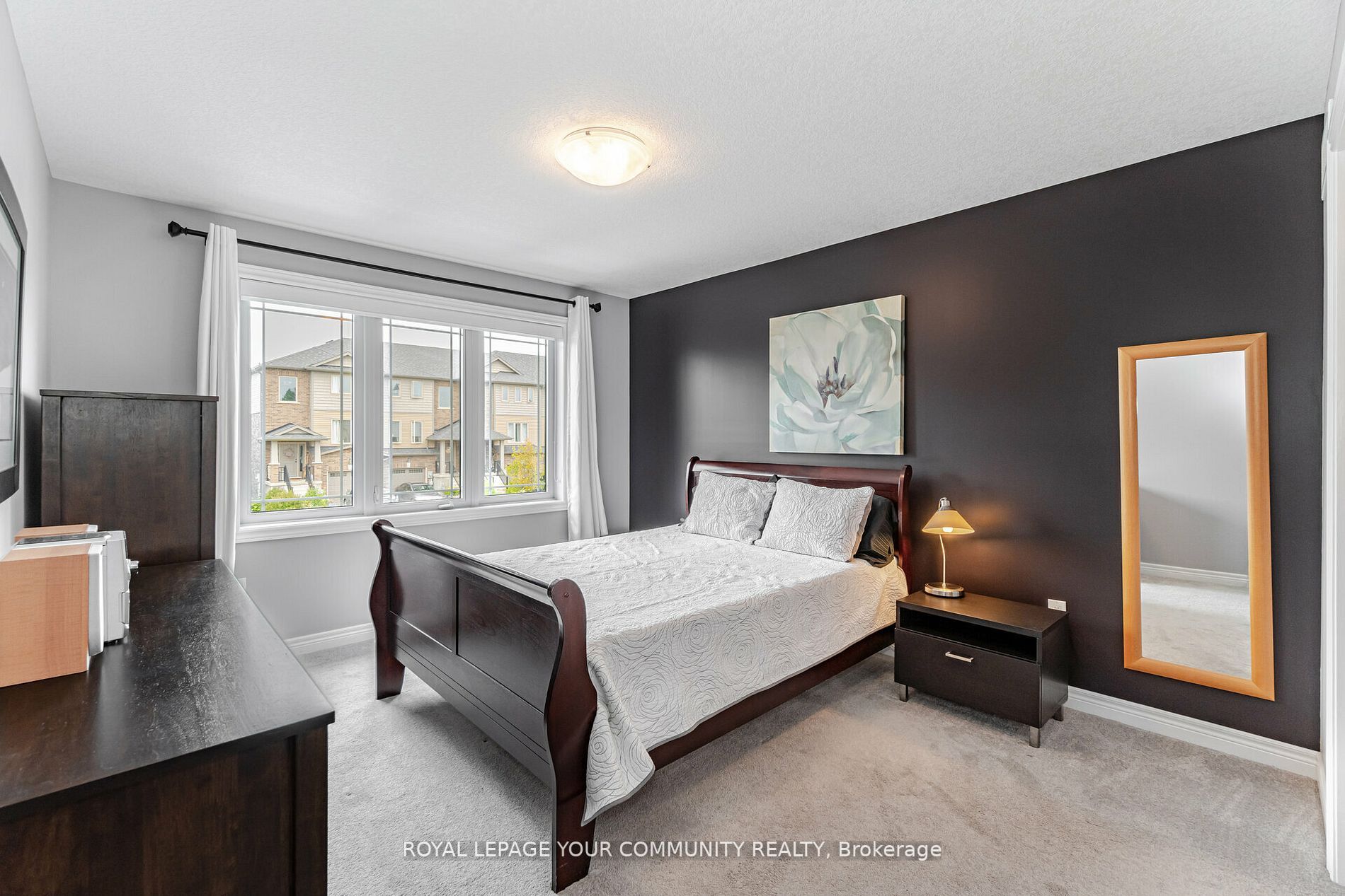5 Taylor Drive, #33