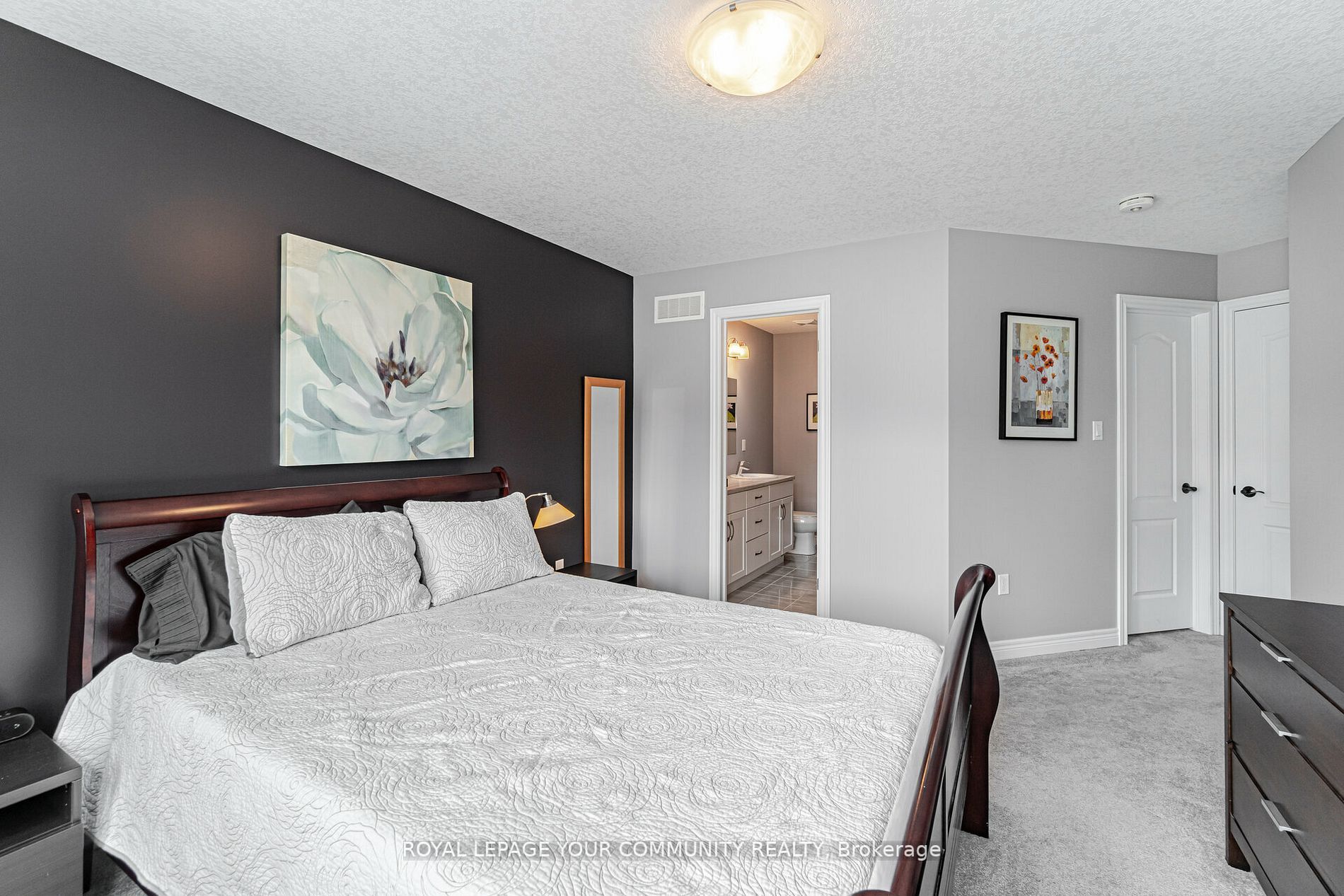 5 Taylor Drive, #33