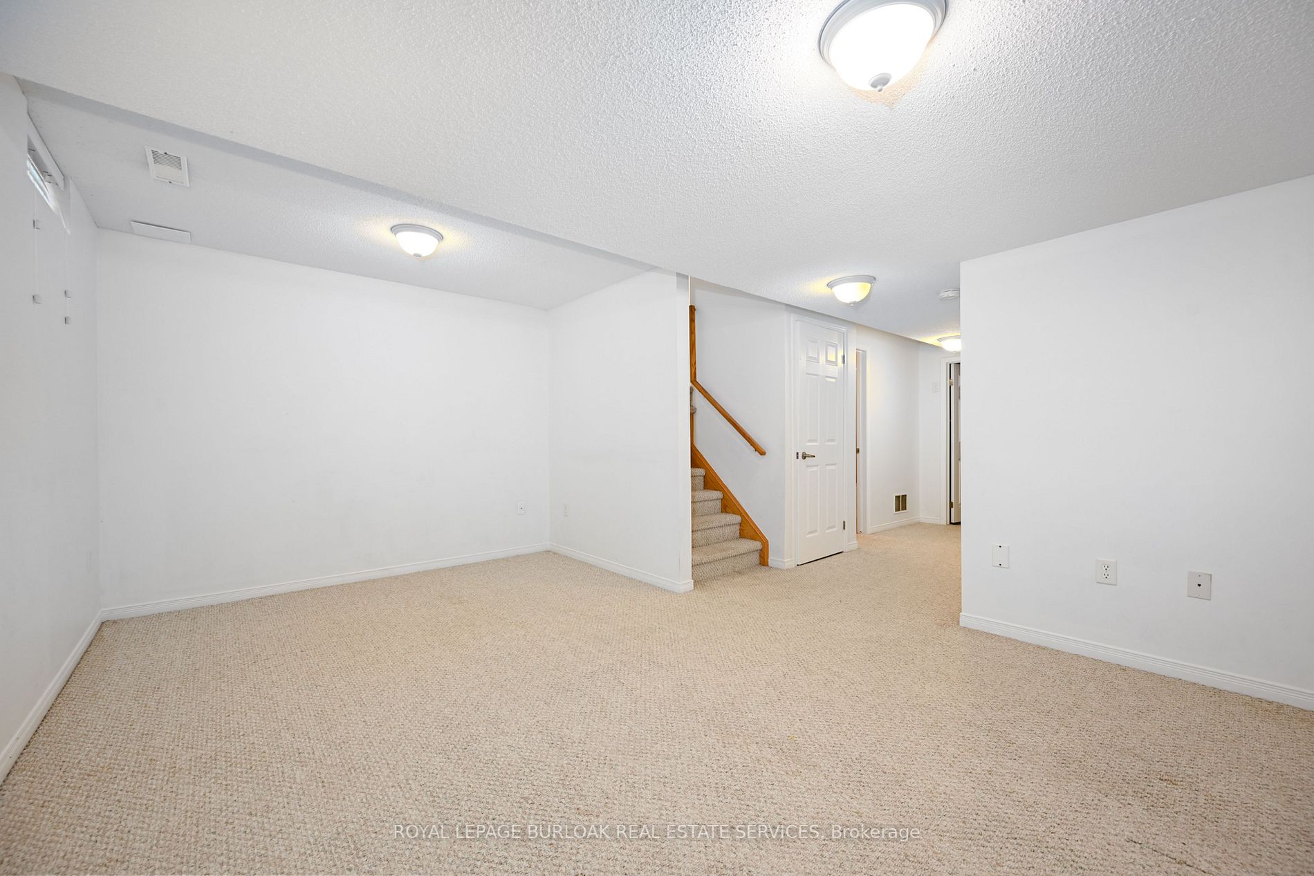 26 Springstead Avenue