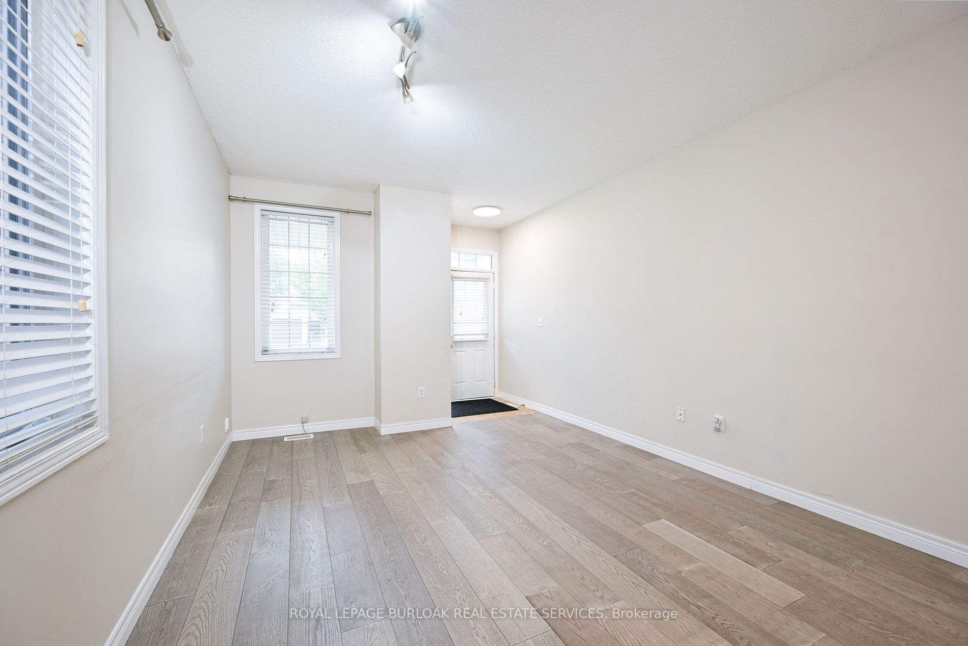 26 Springstead Avenue