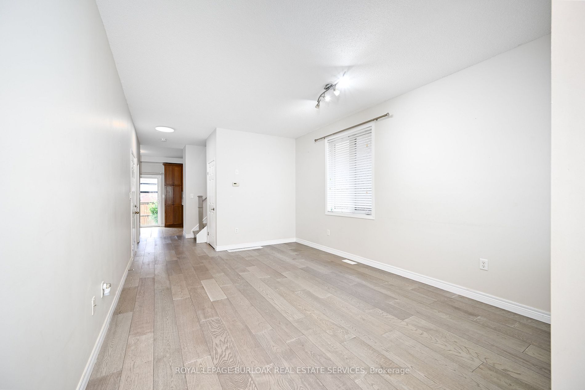26 Springstead Avenue