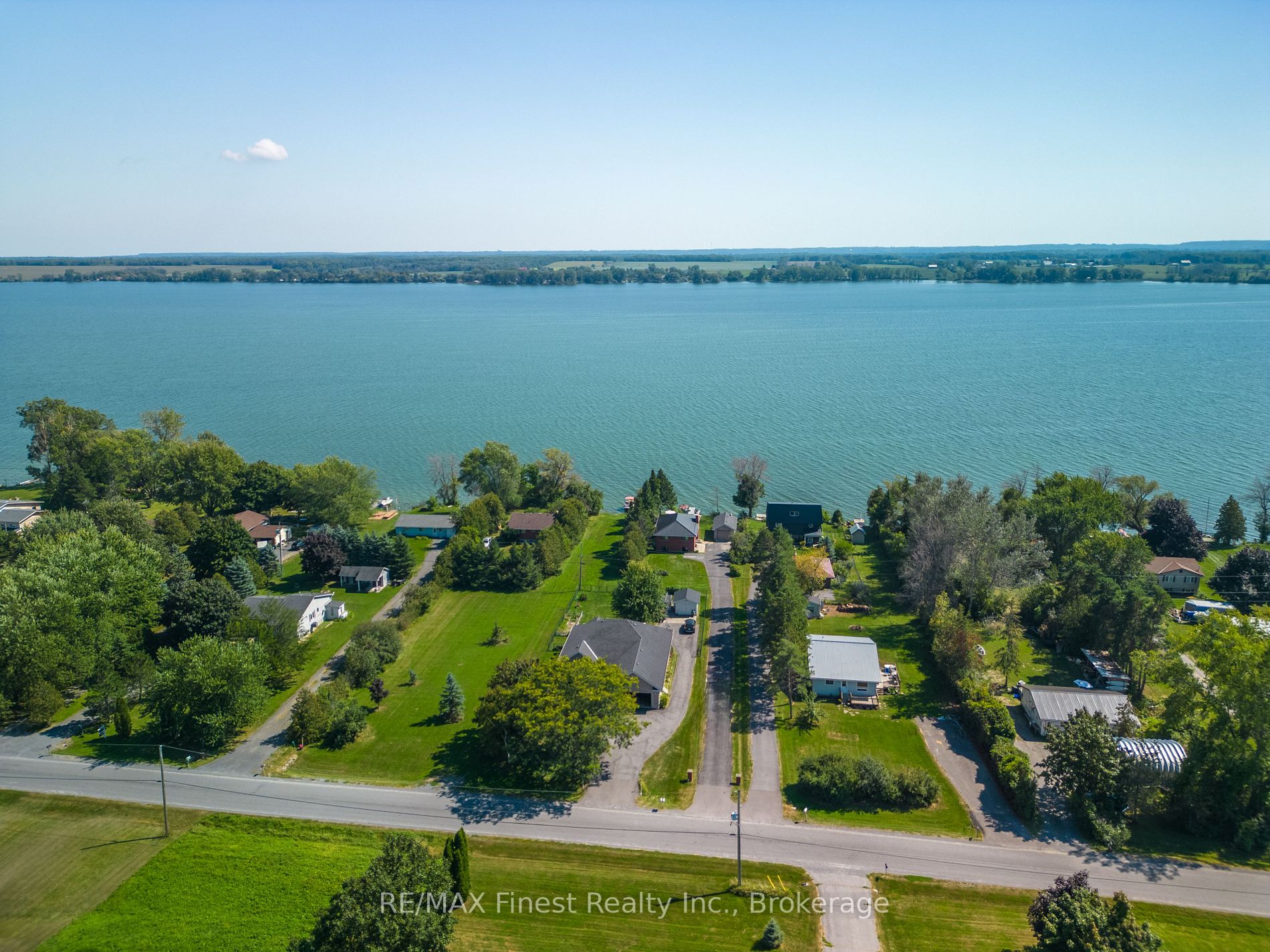 48 Bayview Dr