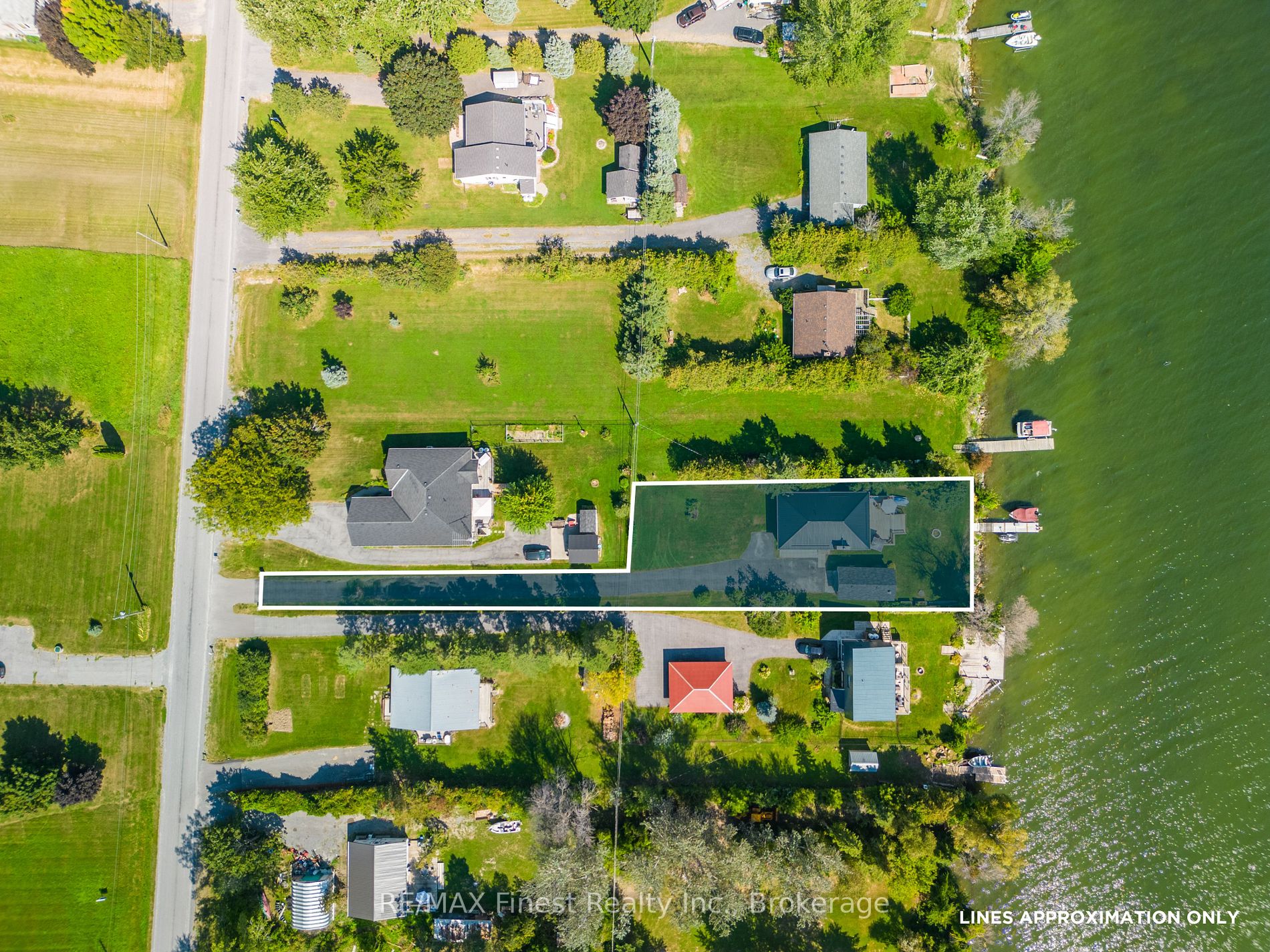 48 Bayview Dr