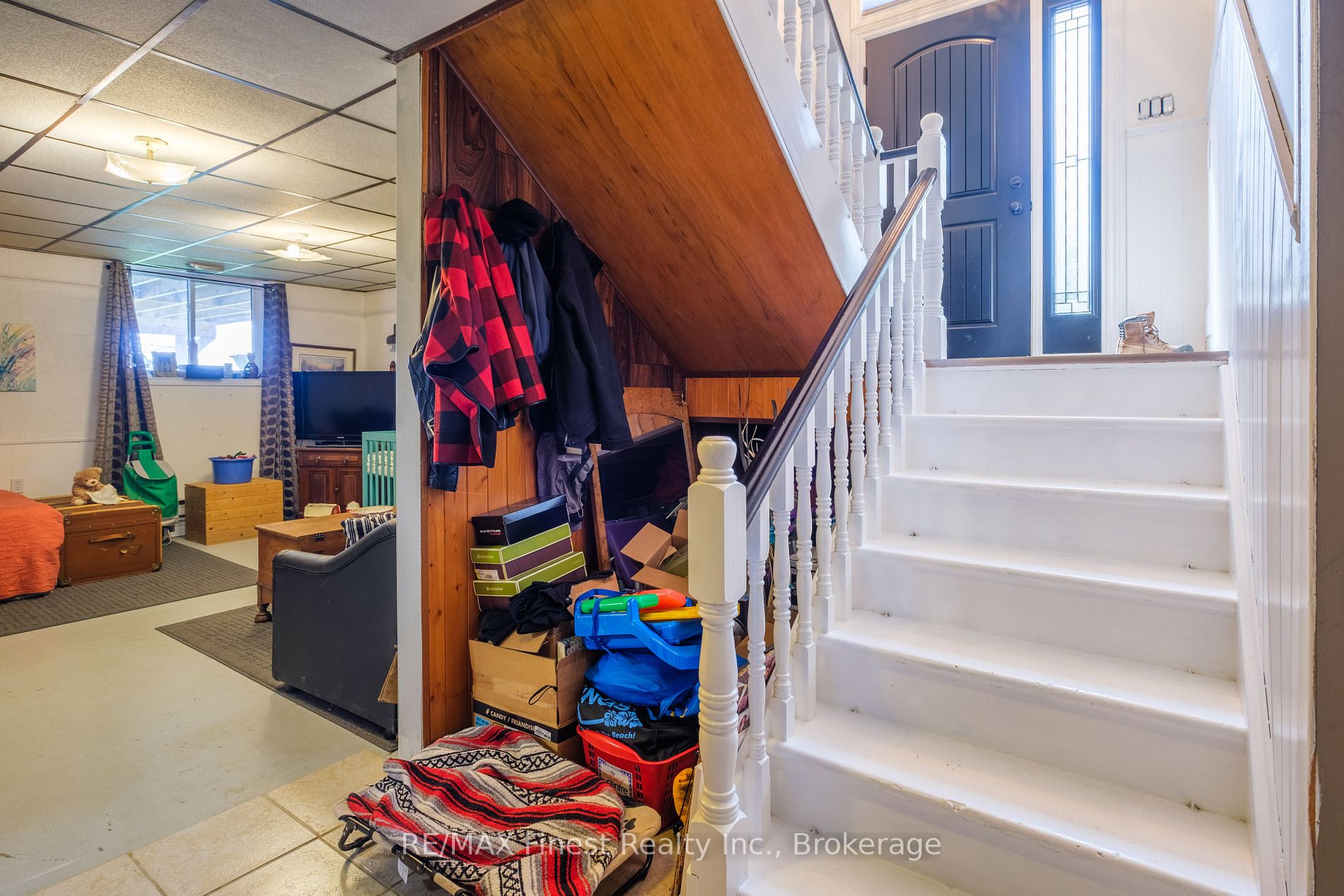 48 Bayview Dr
