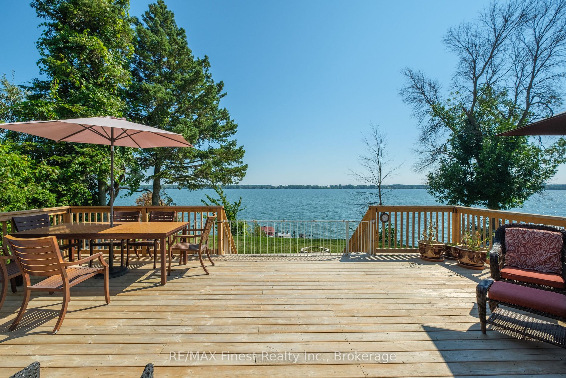 48 Bayview Dr