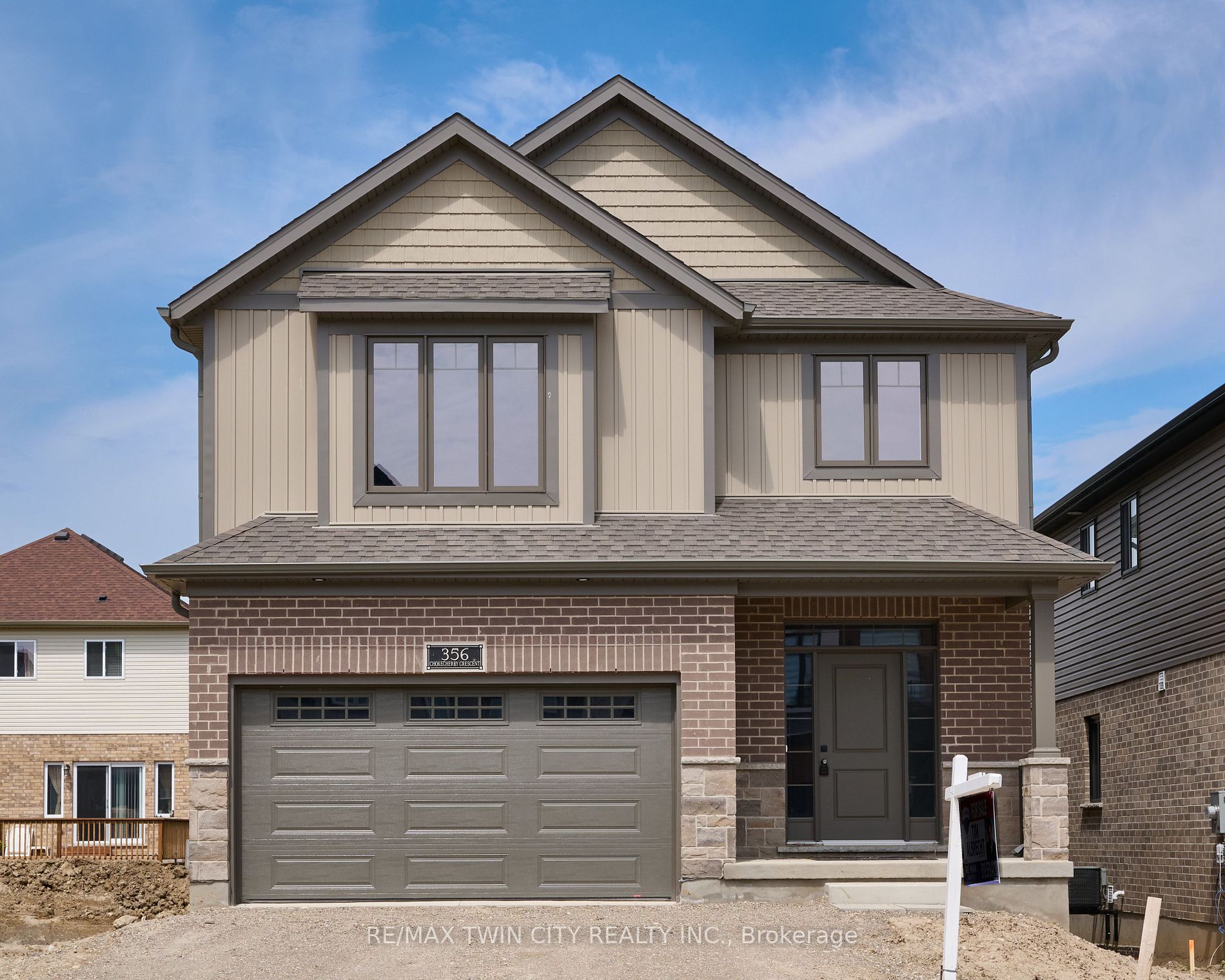356 Chokecherry Cres