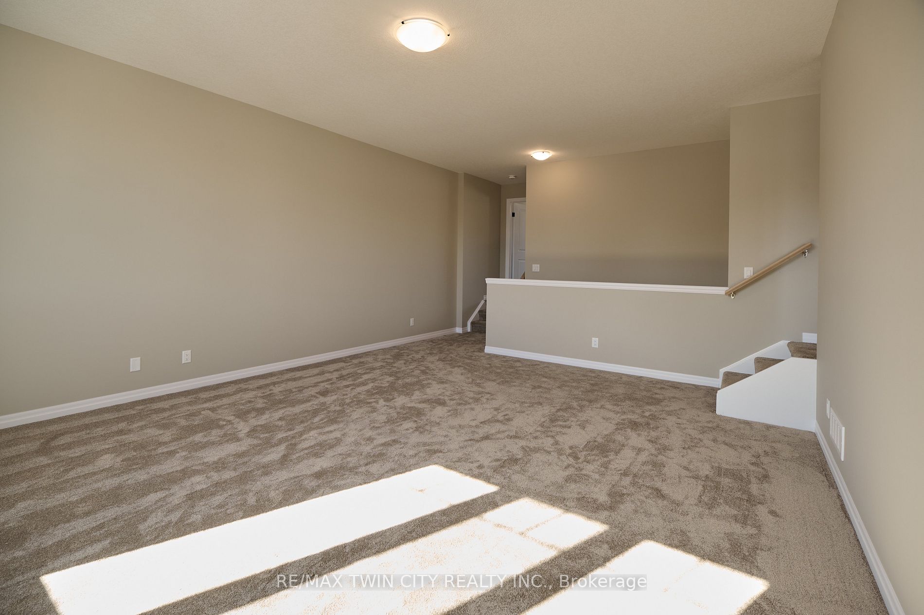 356 Chokecherry Crescent