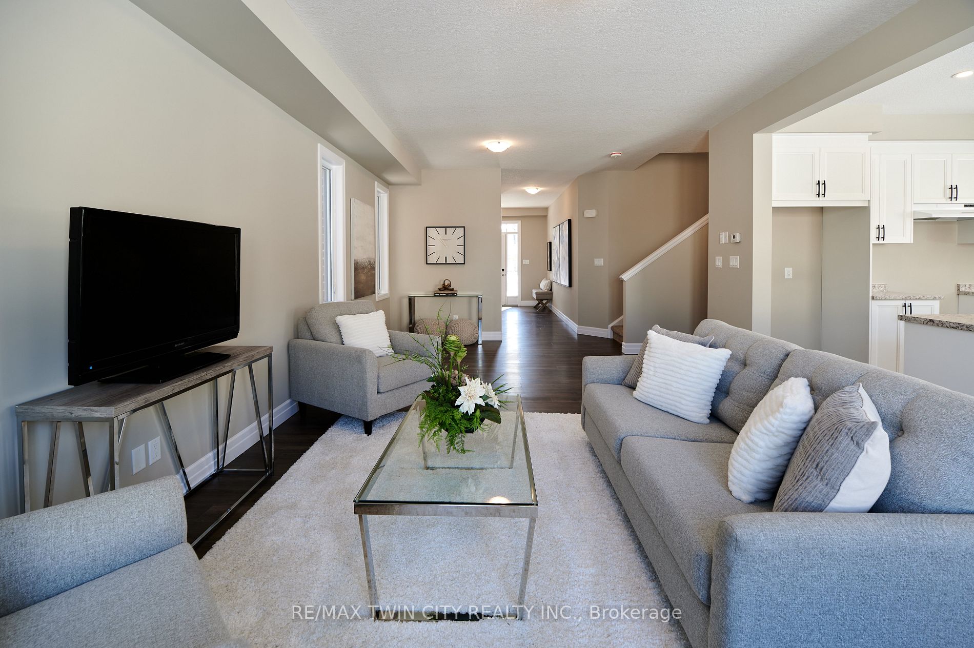 356 Chokecherry Crescent