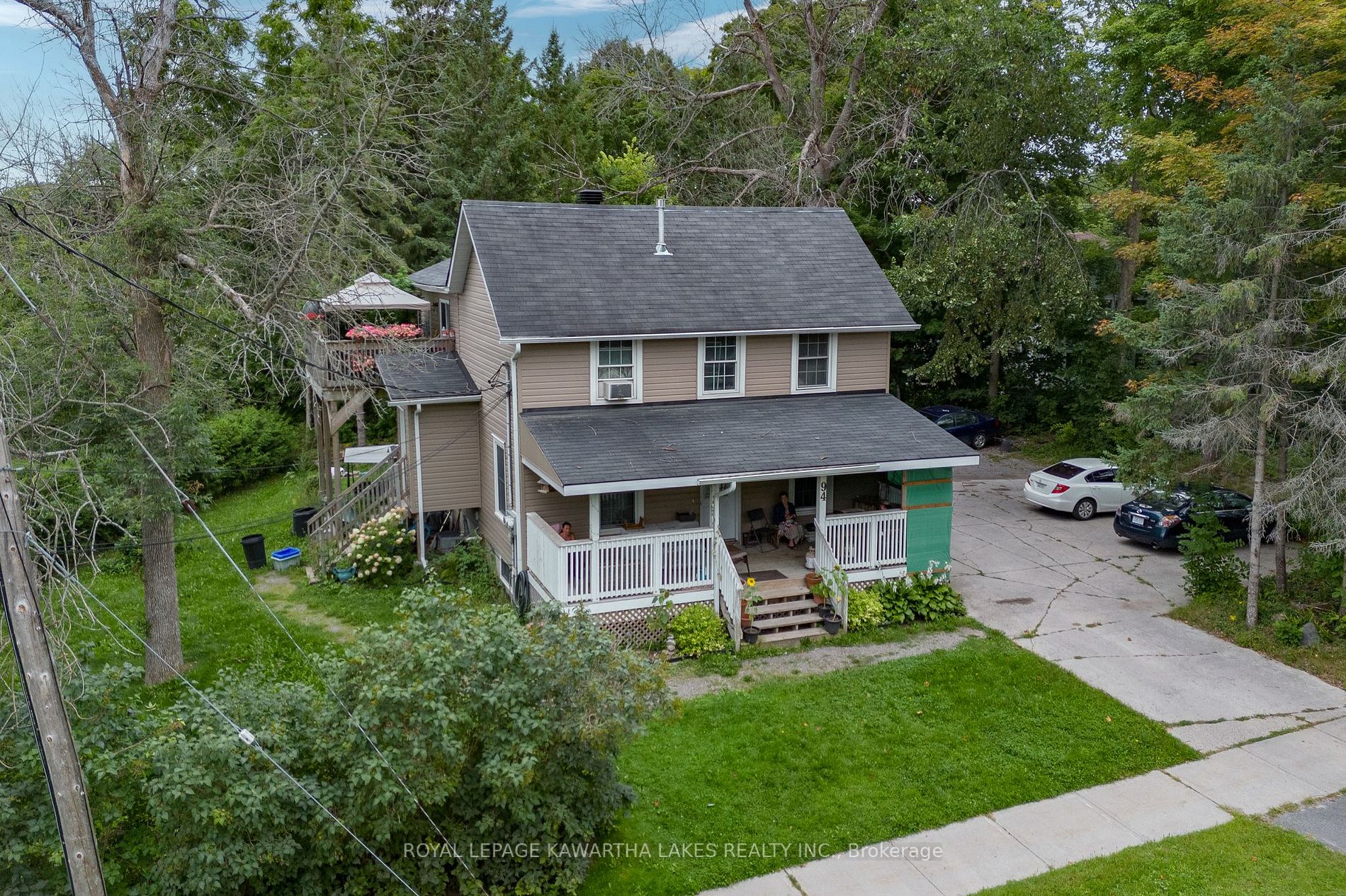 94 Joseph St