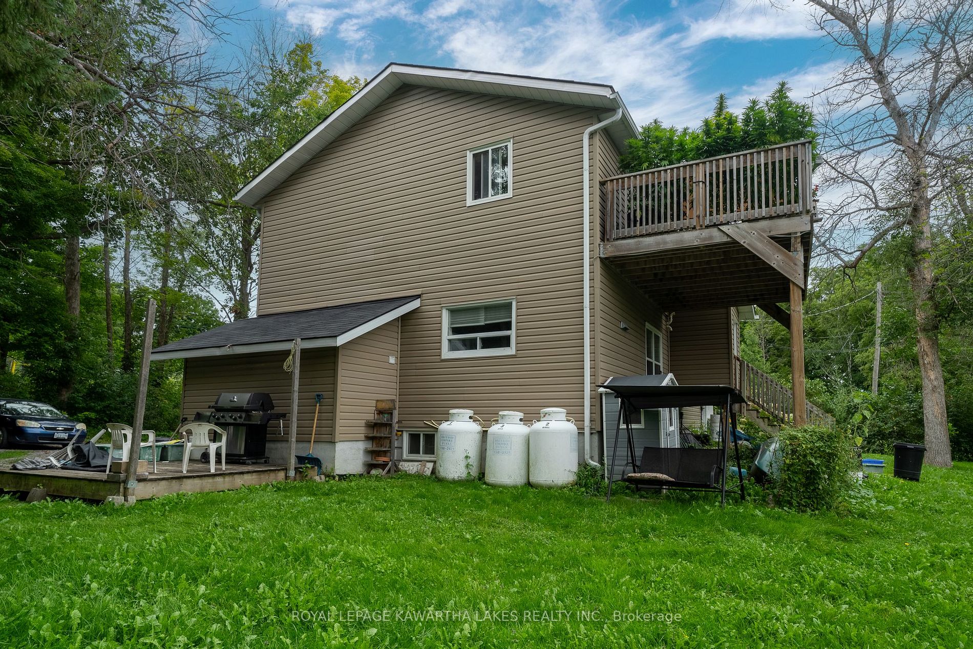 94 Joseph St