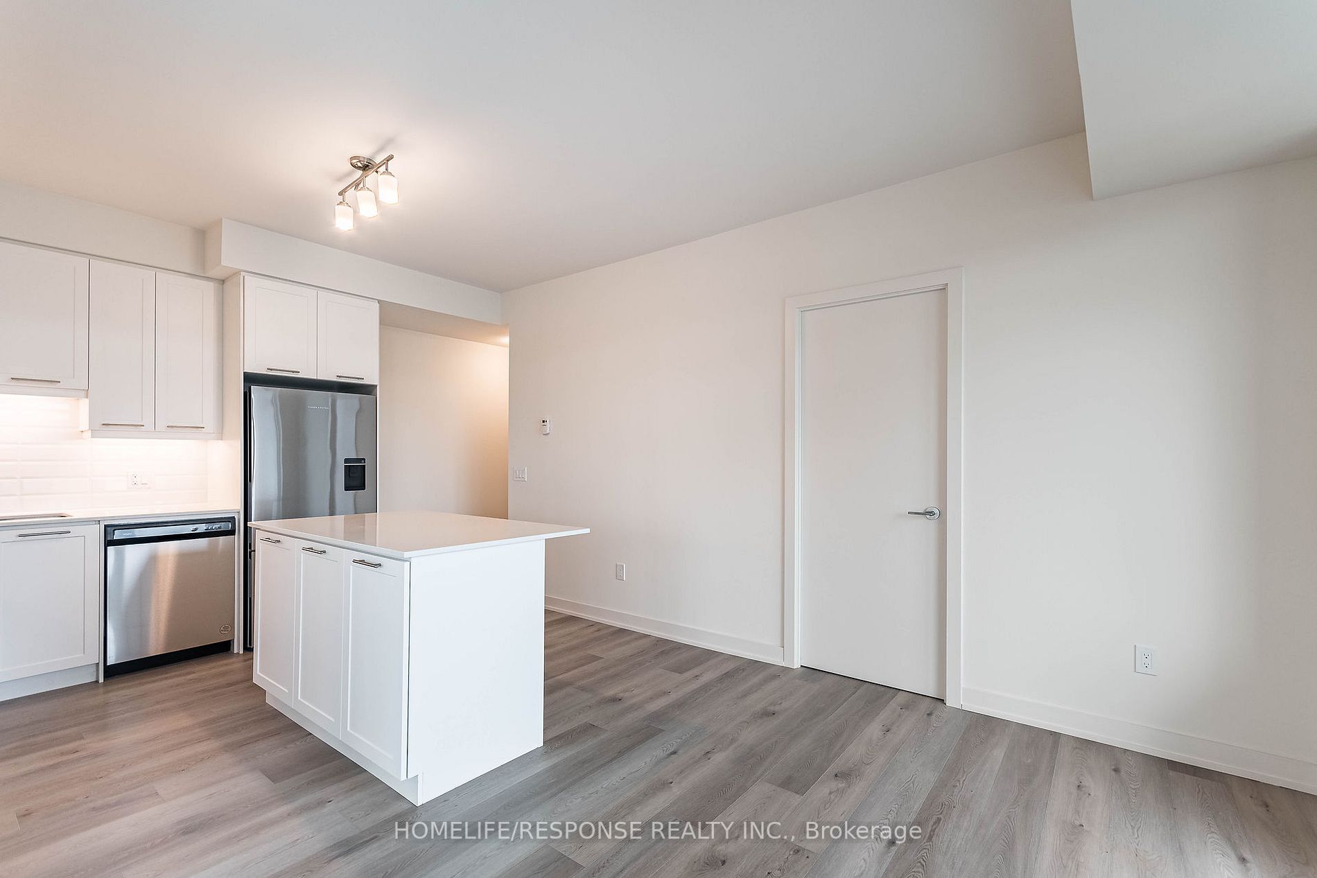 385 WINSTON Road, #602