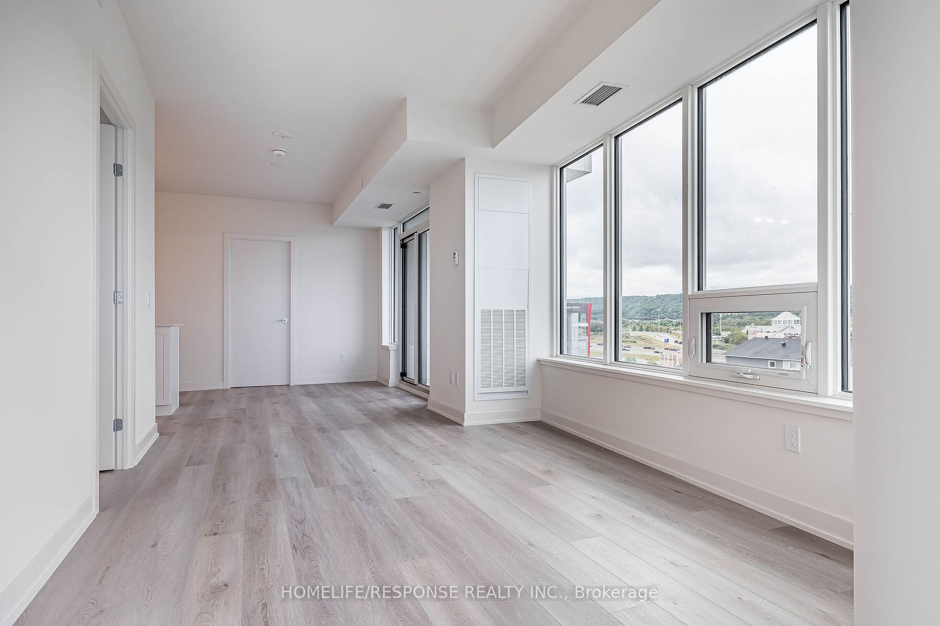 385 WINSTON Road, #602