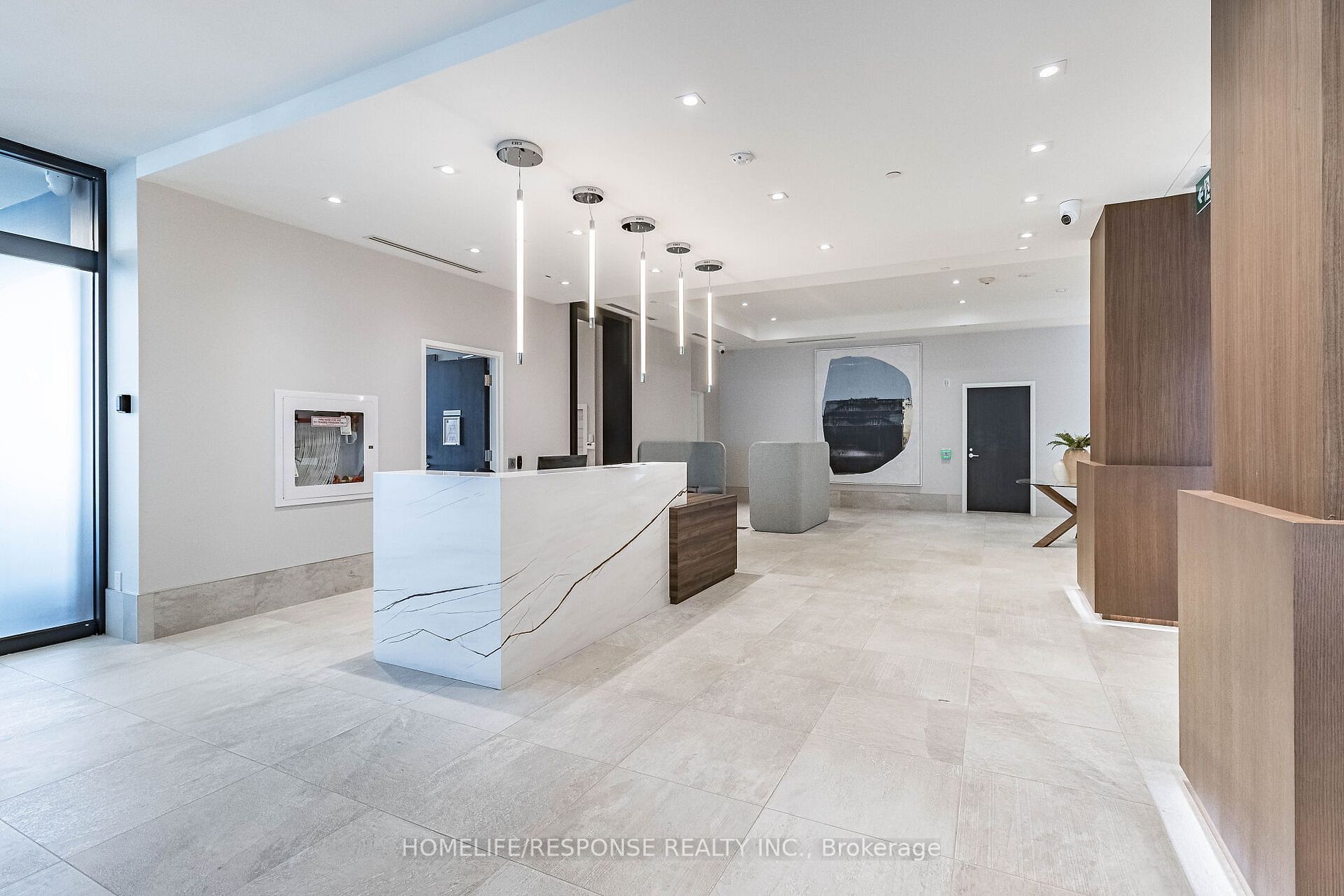 385 WINSTON Road, #602