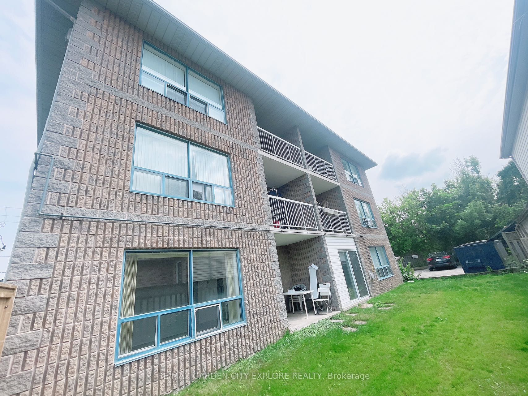 210 Pelham Rd, #101