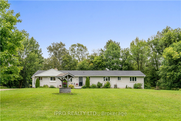 237 Bruce St S, West Grey