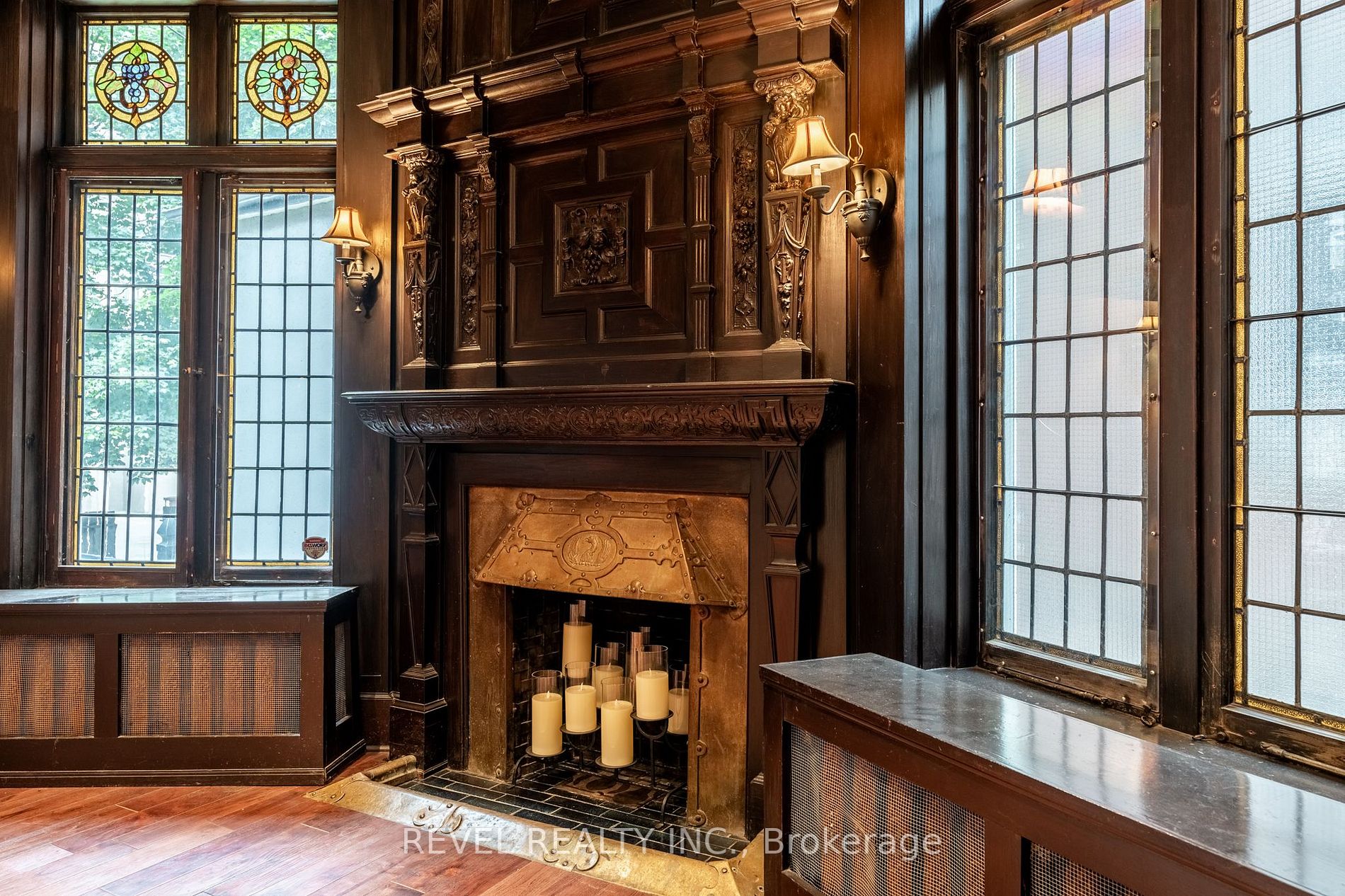 56 Charlton Avenue W, #1