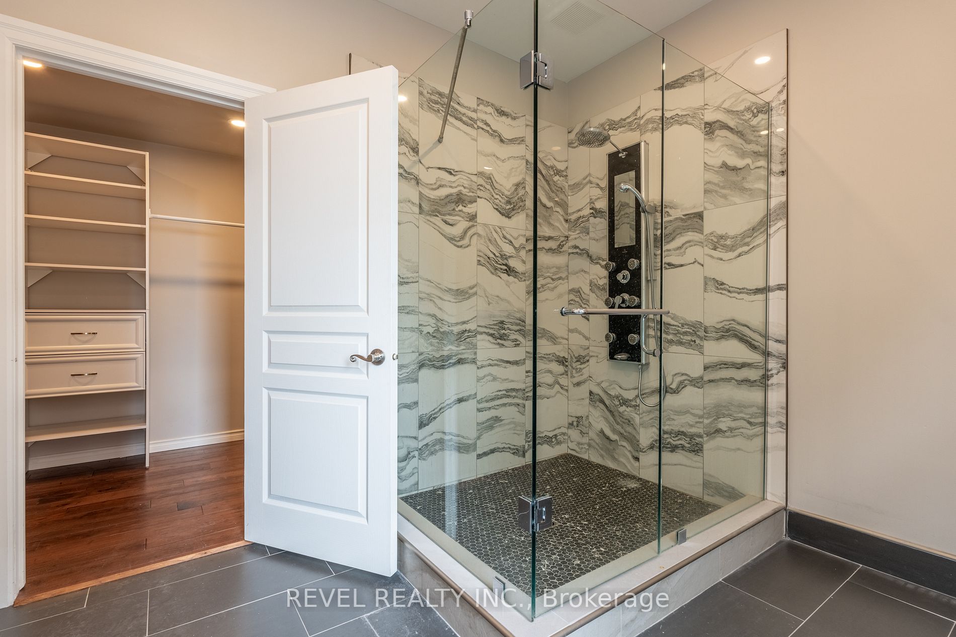 56 Charlton Avenue W, #1
