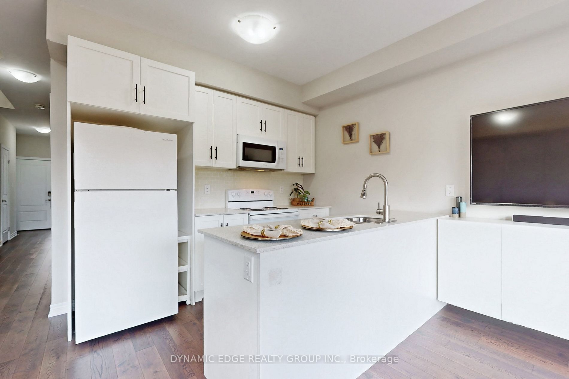 377 Glancaster Road, #69