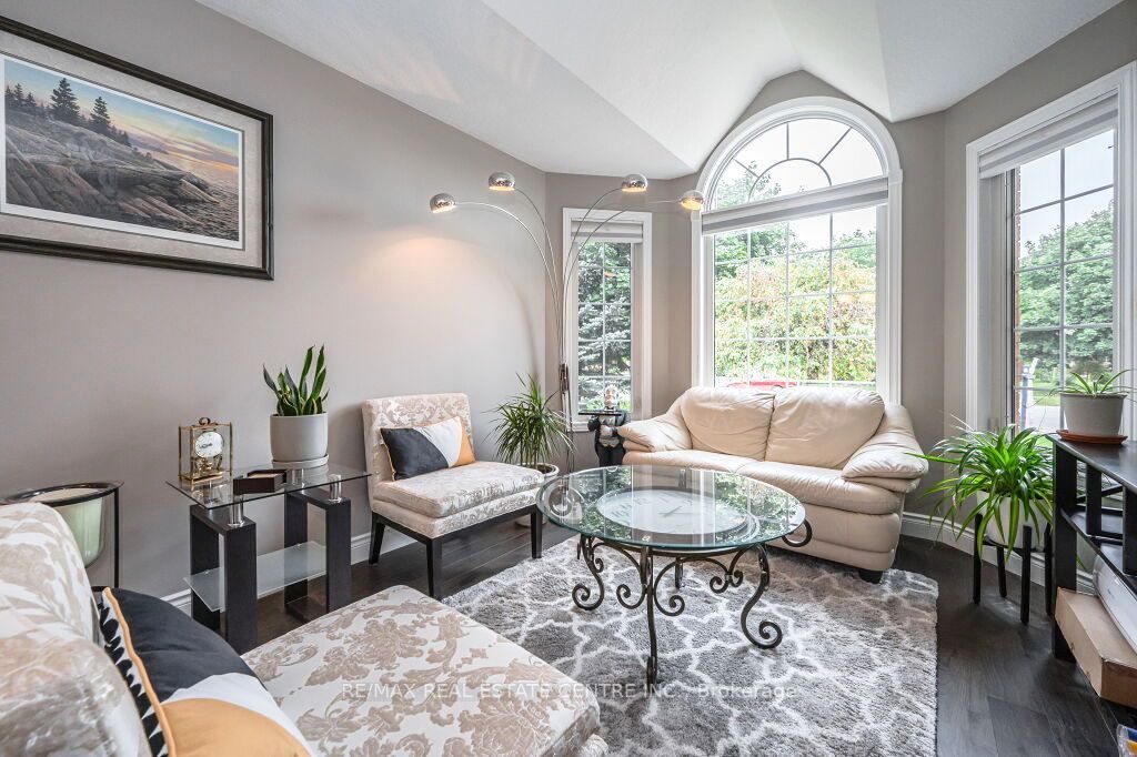 235 Summerfield Dr