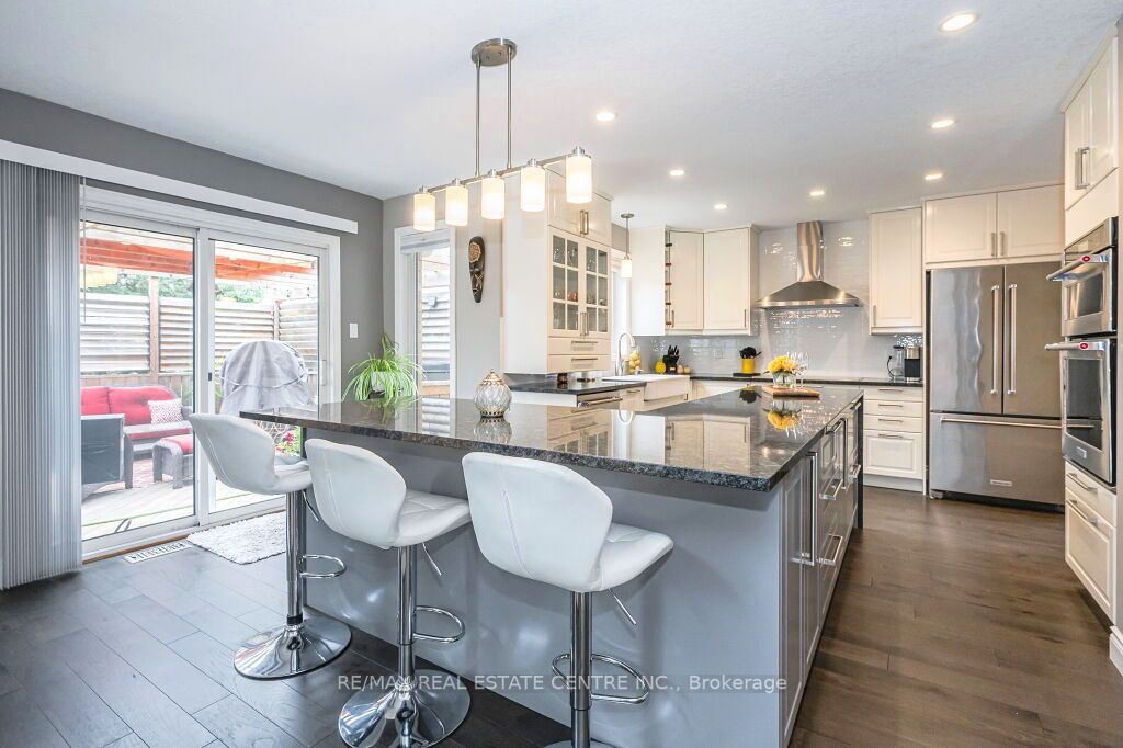 235 Summerfield Dr