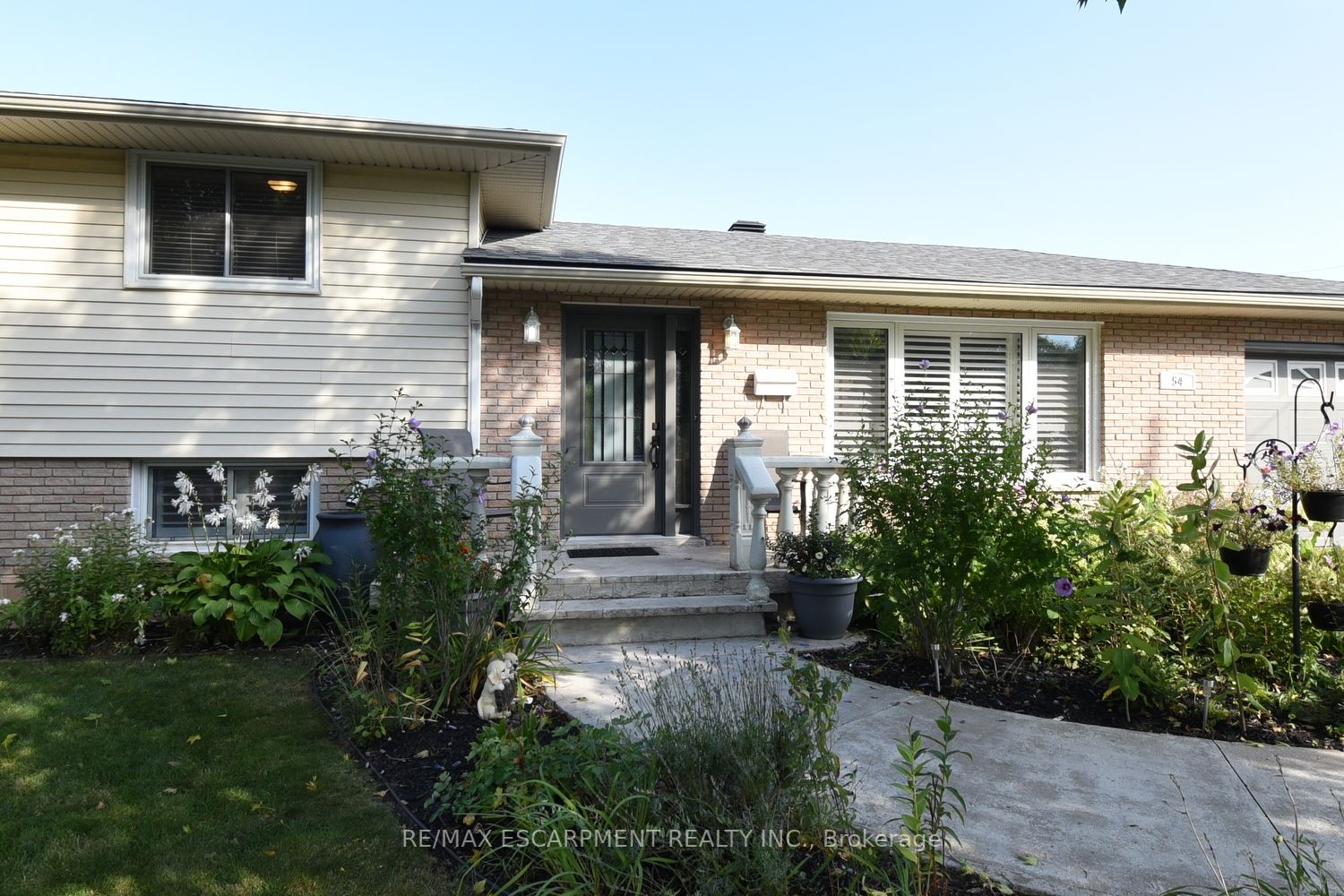 54 Chester Rd