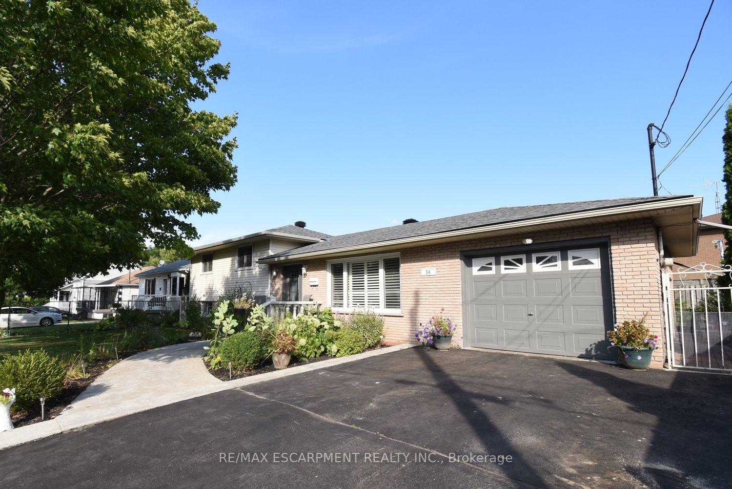 54 Chester Rd