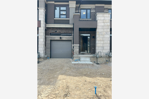 15 Bowery Rd, Brantford