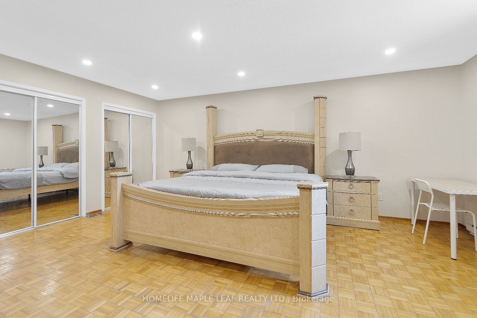 10 Grand View Road