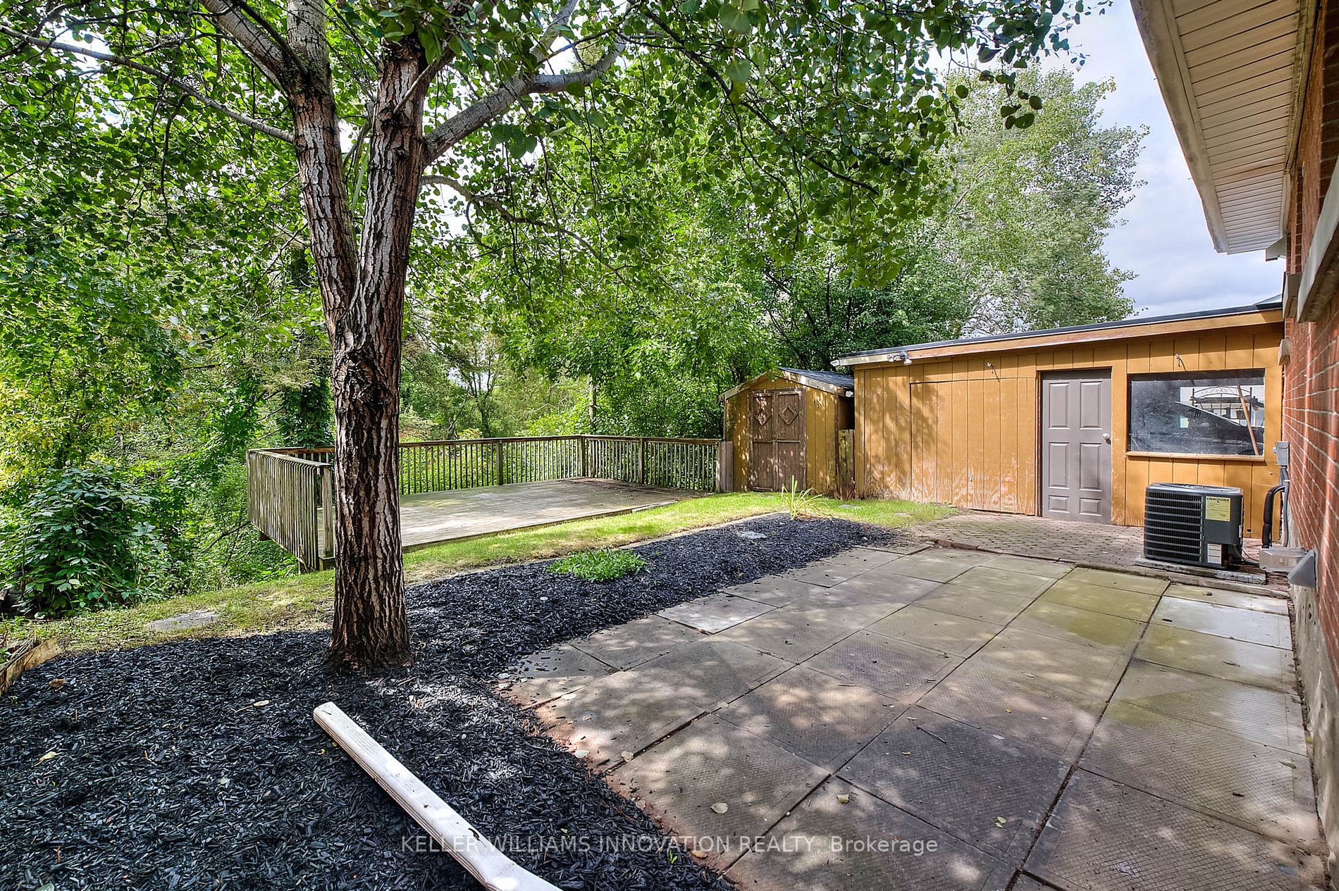 457 Highland Road E