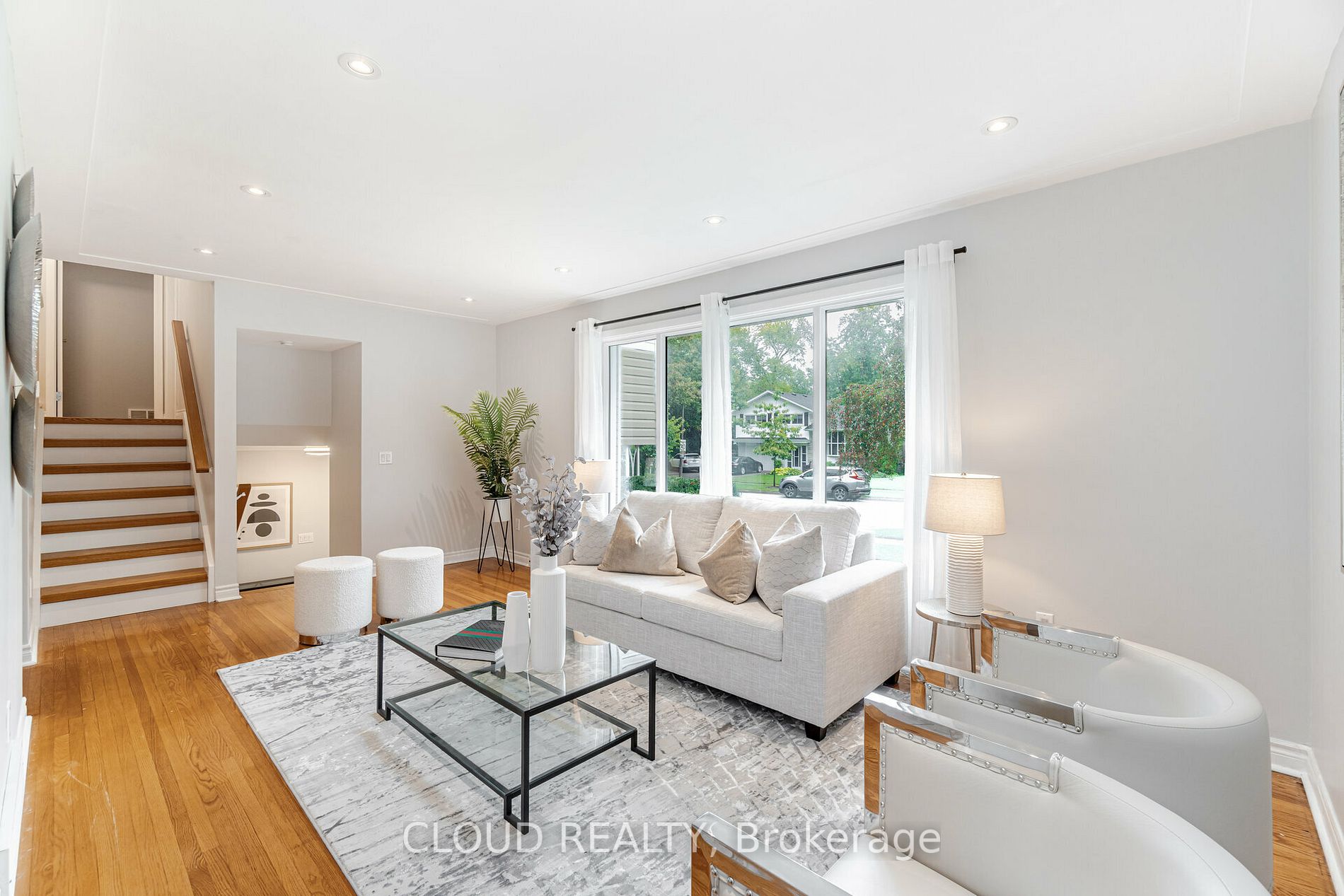 176 Rennie Drive
