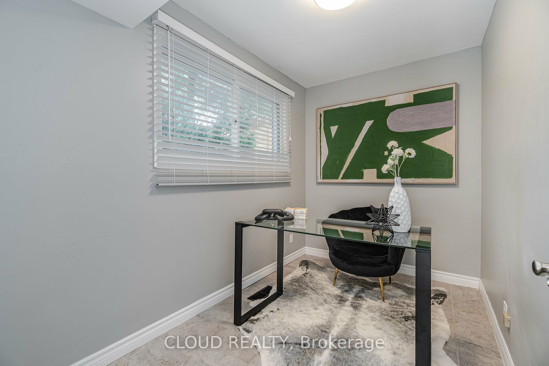 176 Rennie Drive