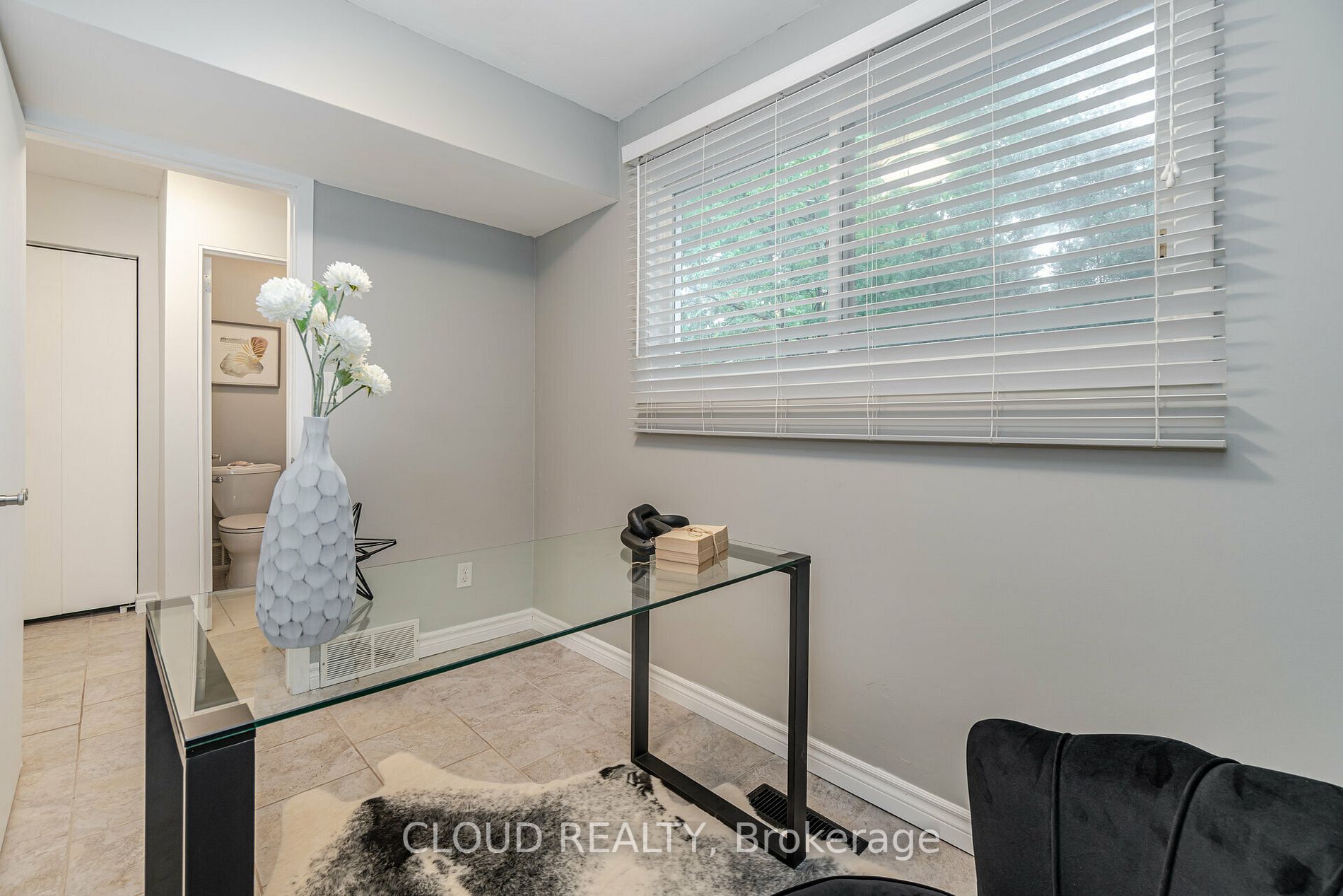 176 Rennie Drive
