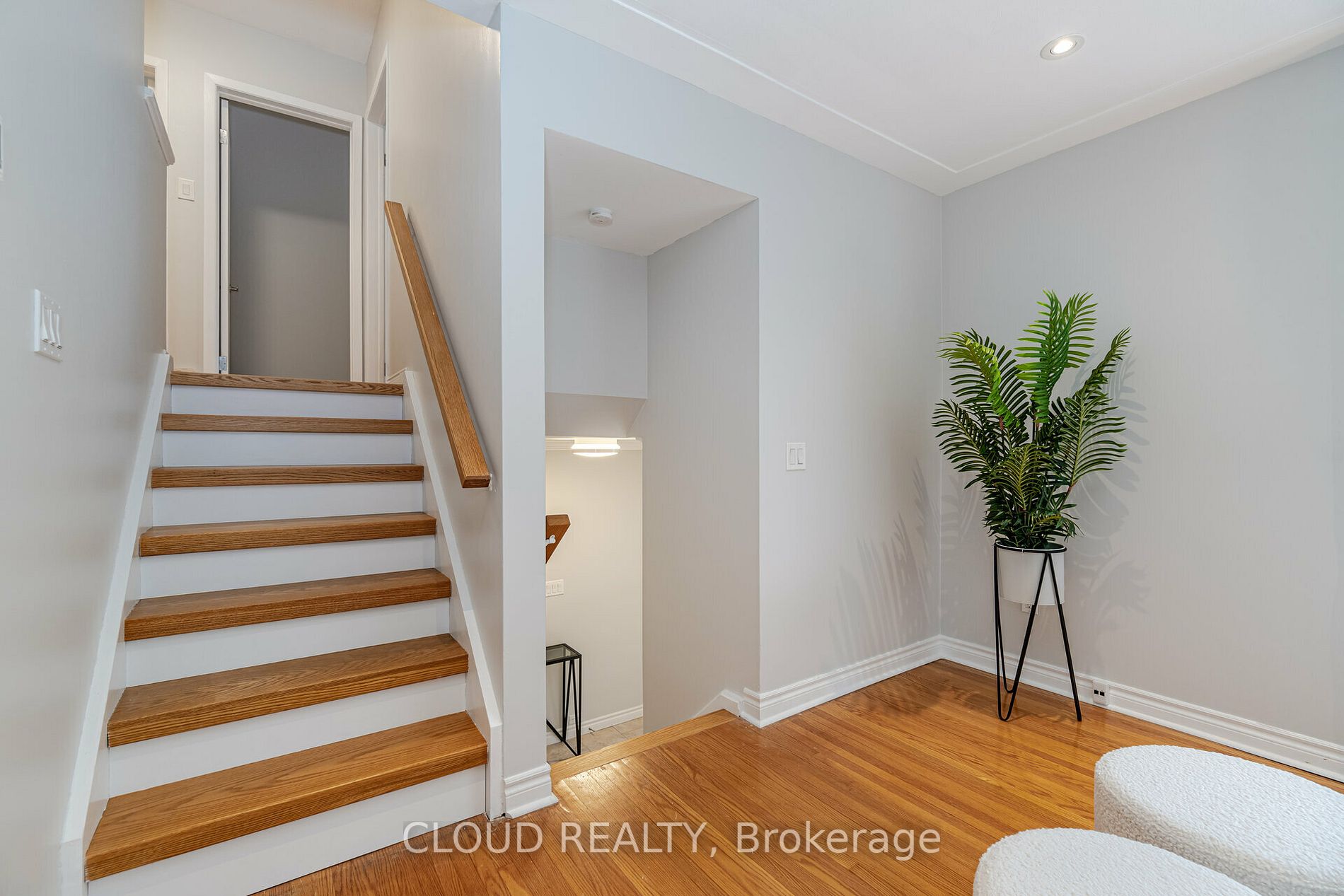 176 Rennie Drive