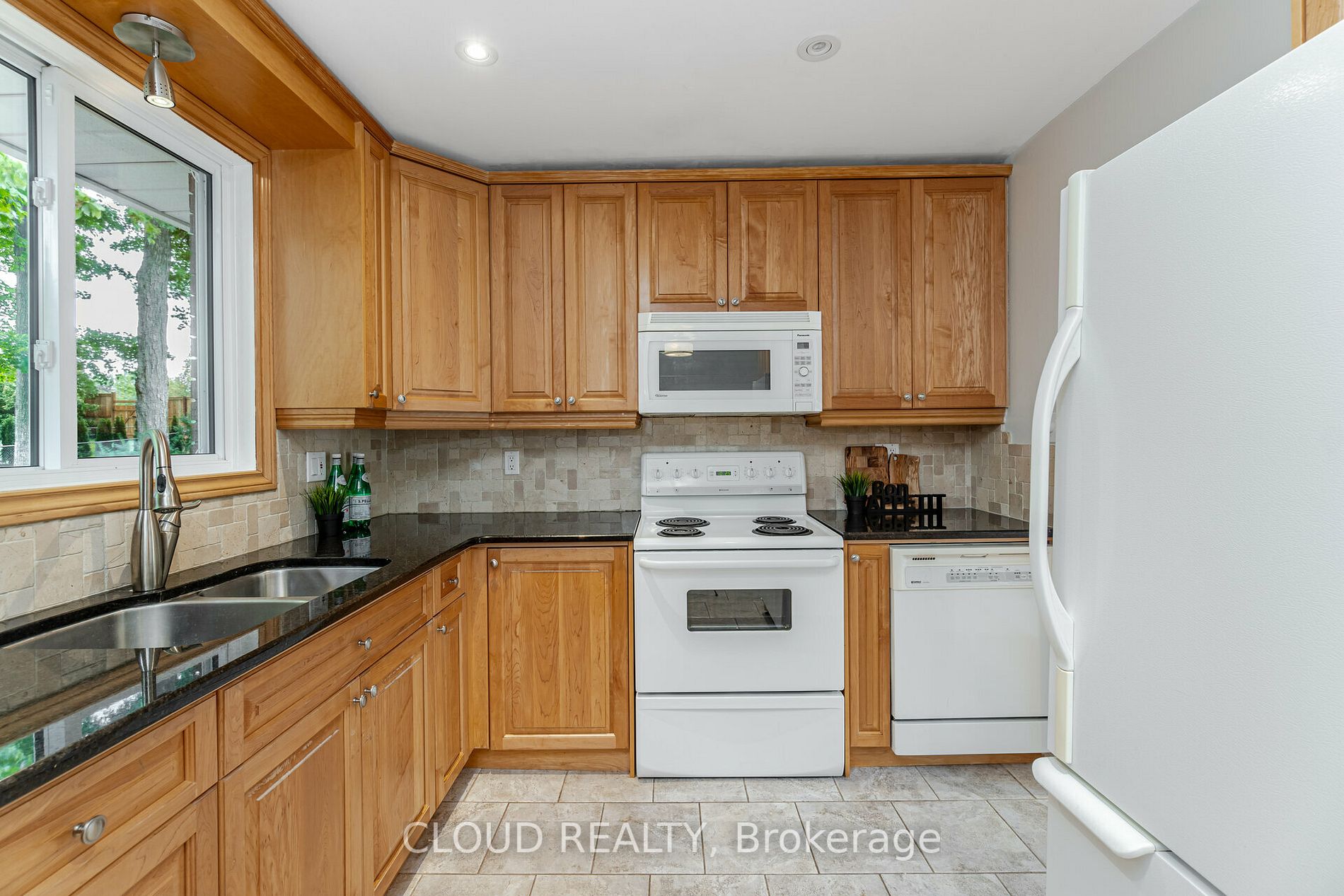 176 Rennie Drive