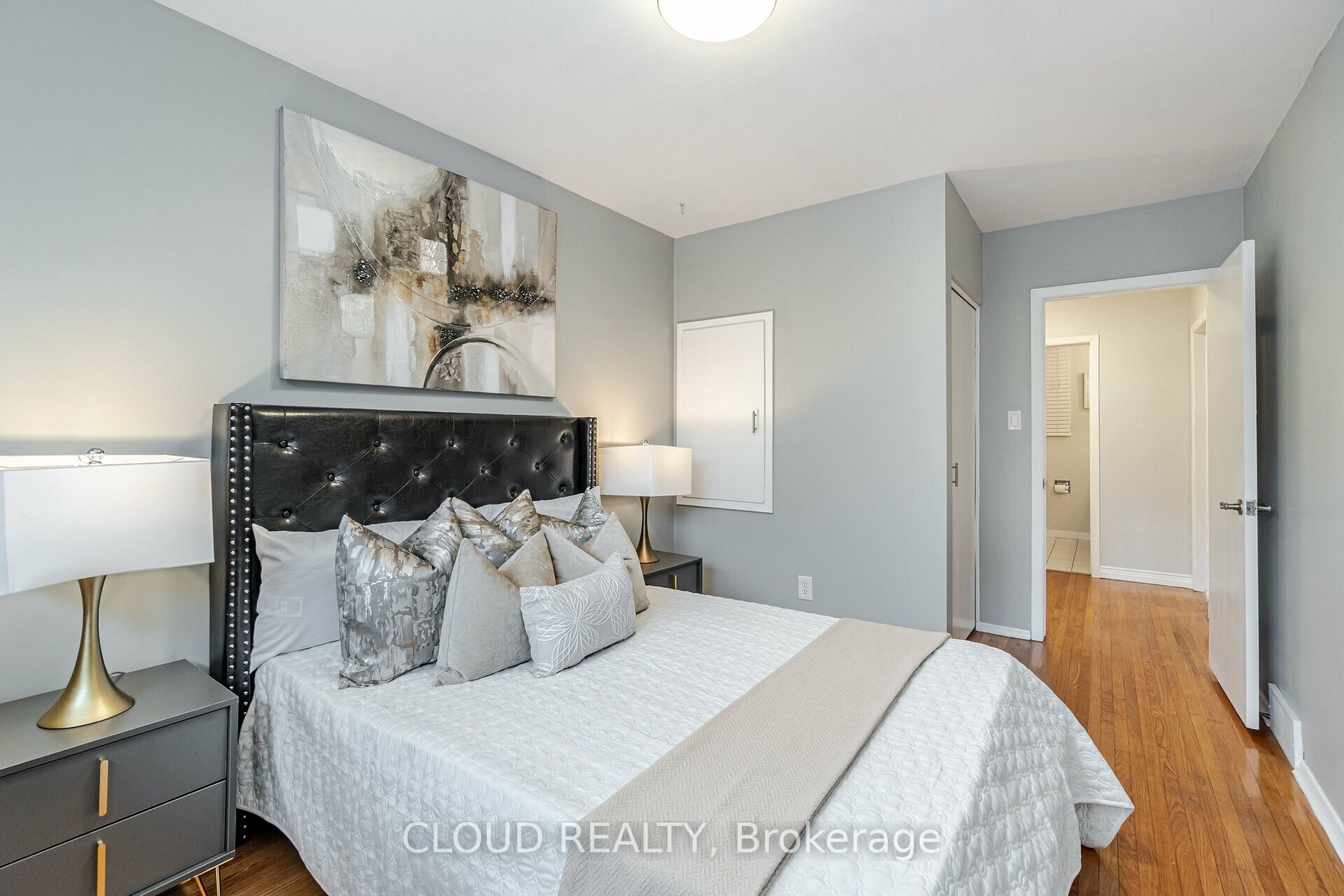 176 Rennie Drive
