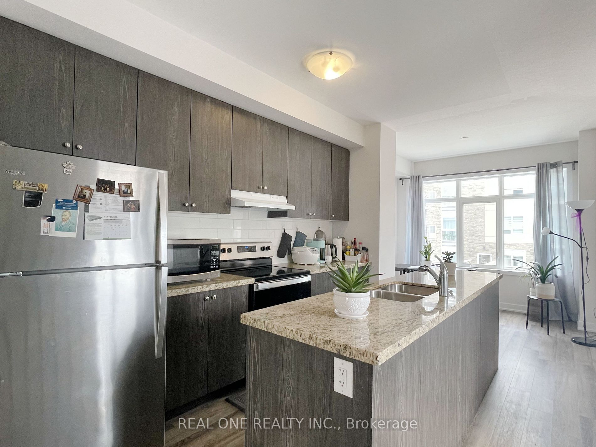 1 markle Crescent