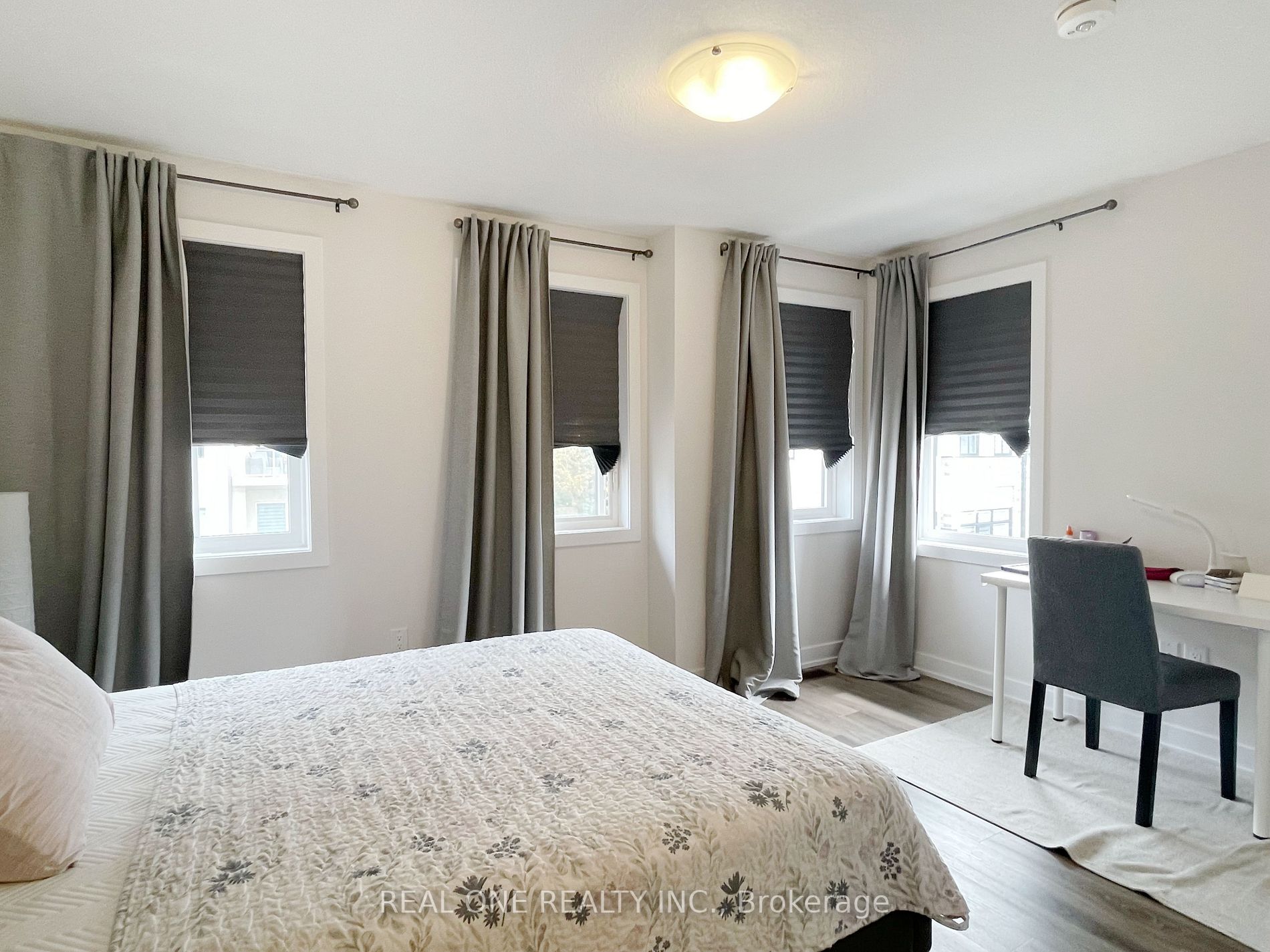 1 markle Crescent