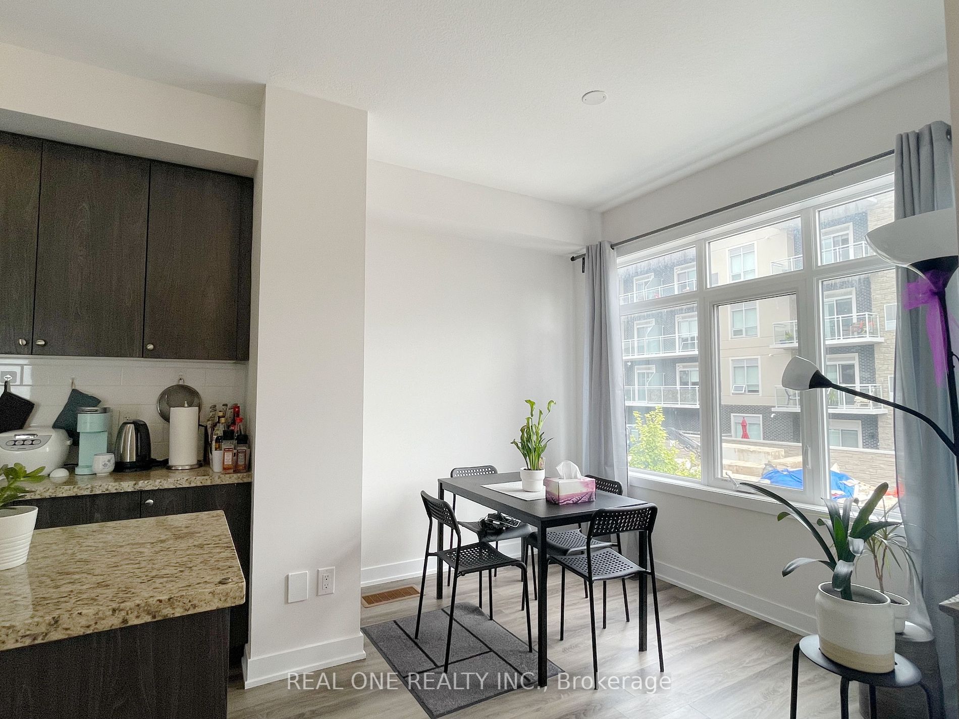 1 markle Crescent