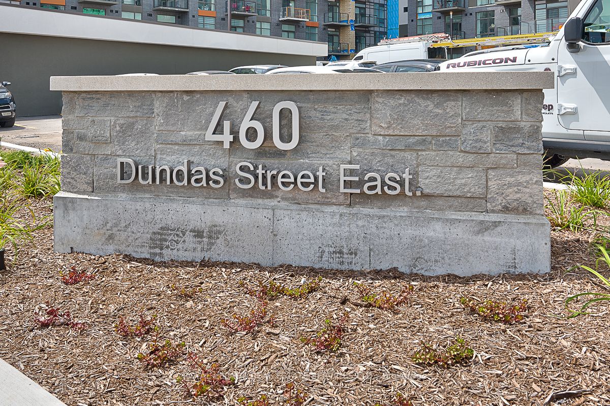 460 Dundas St E, #412